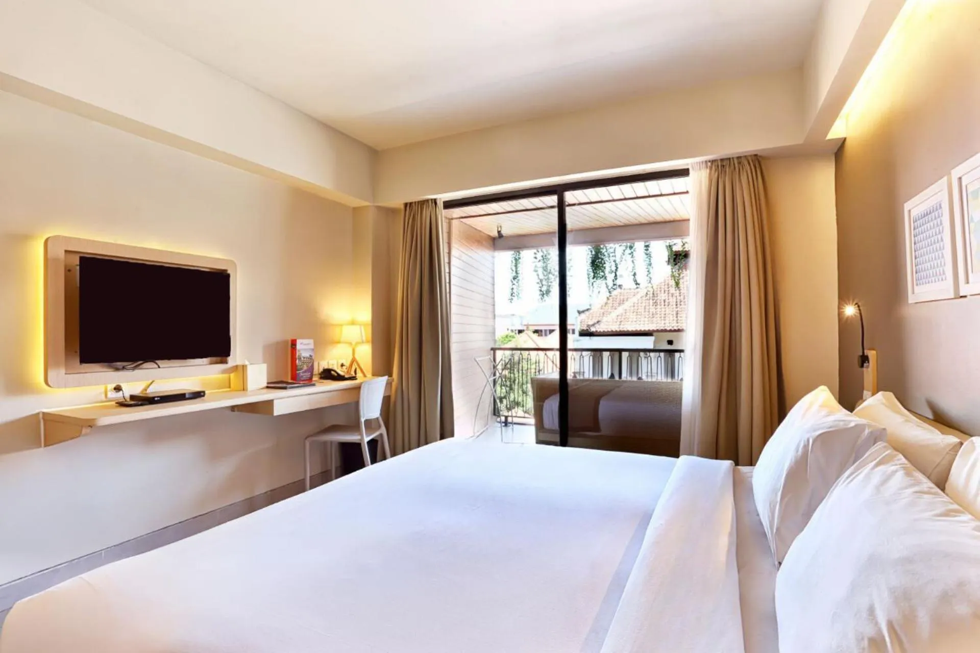 Bed in Swiss-Belinn Legian