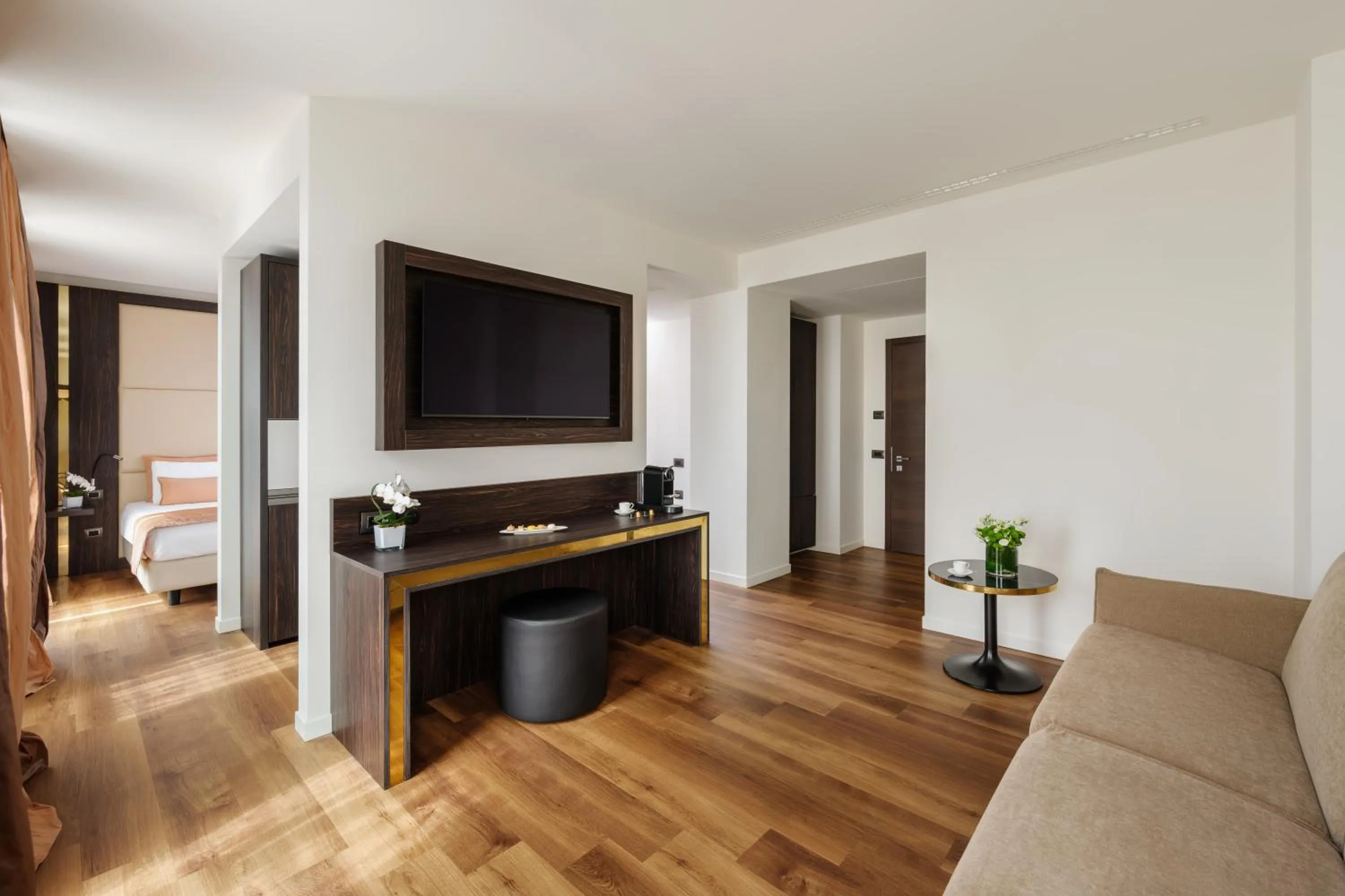 Seating area in Hotel Dei Cavalieri Milano Duomo