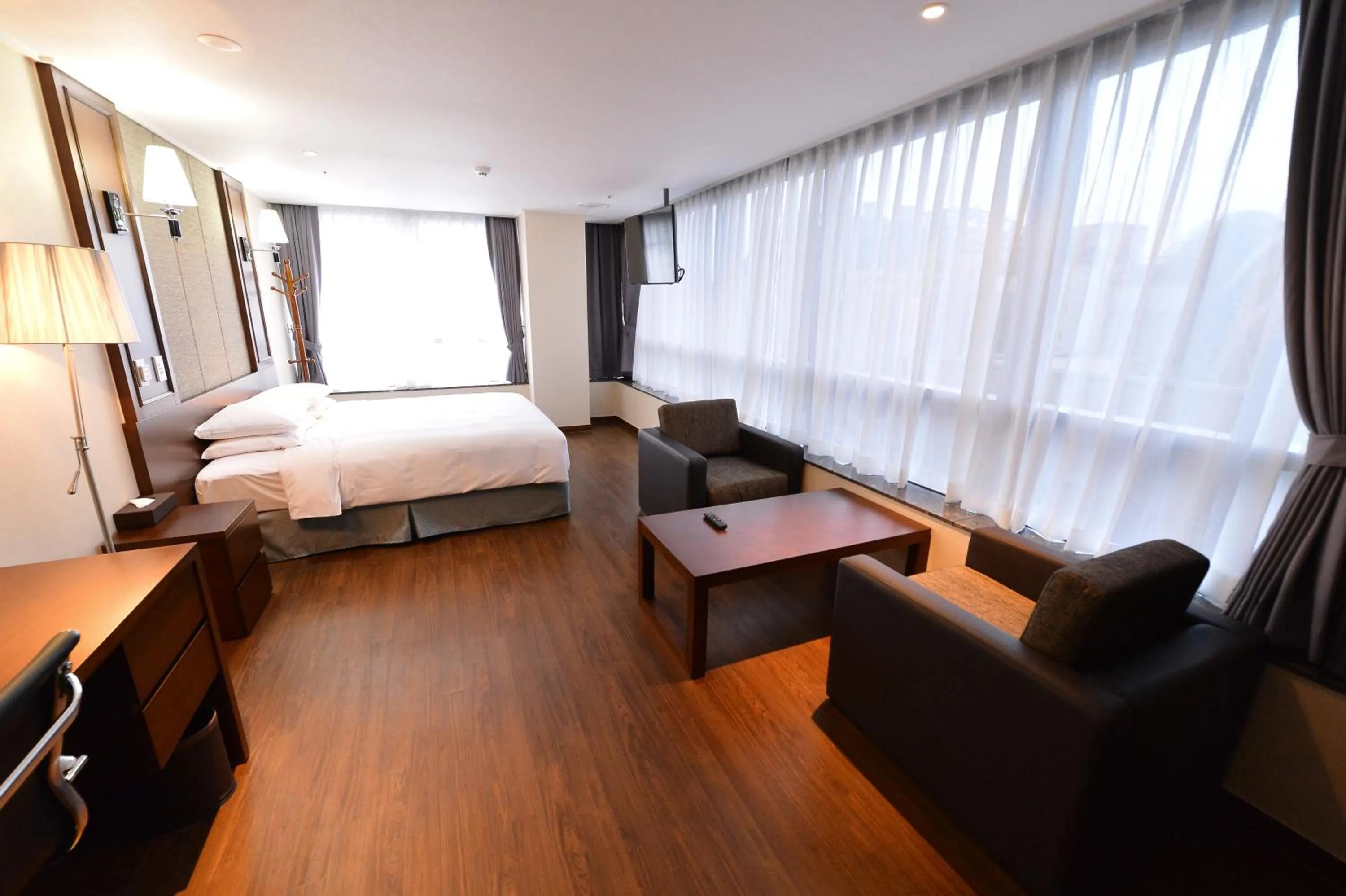 Bed in Value Highend Hotel Suwon