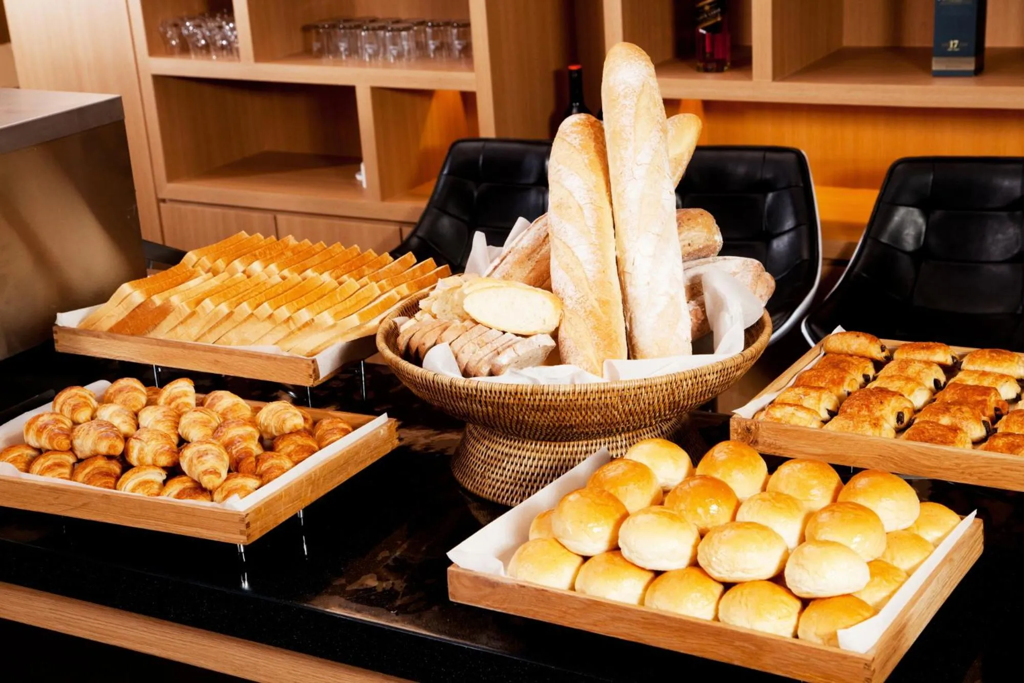 Buffet breakfast in Value Highend Hotel Suwon