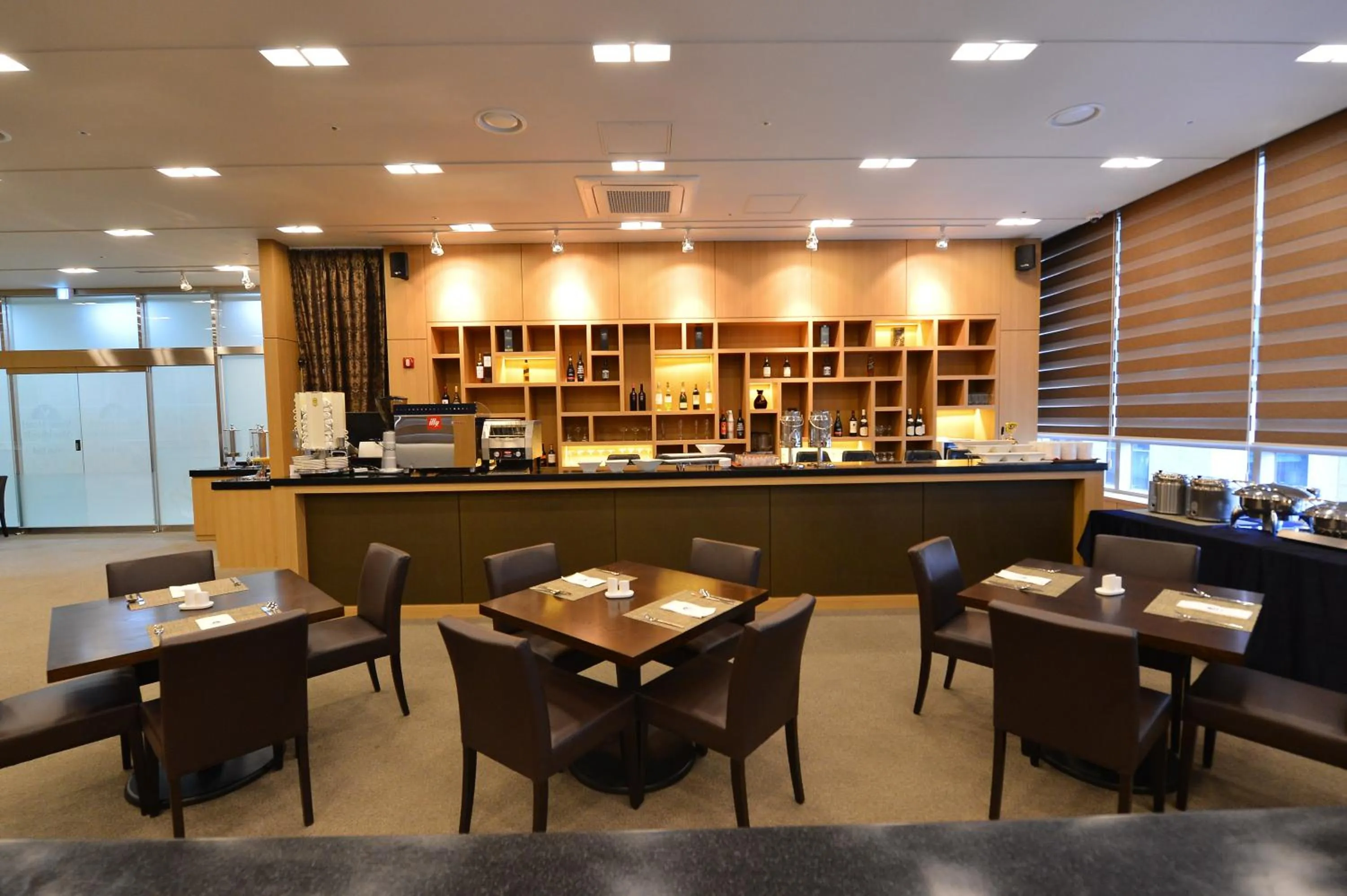 Restaurant/Places to Eat in Value Highend Hotel Suwon
