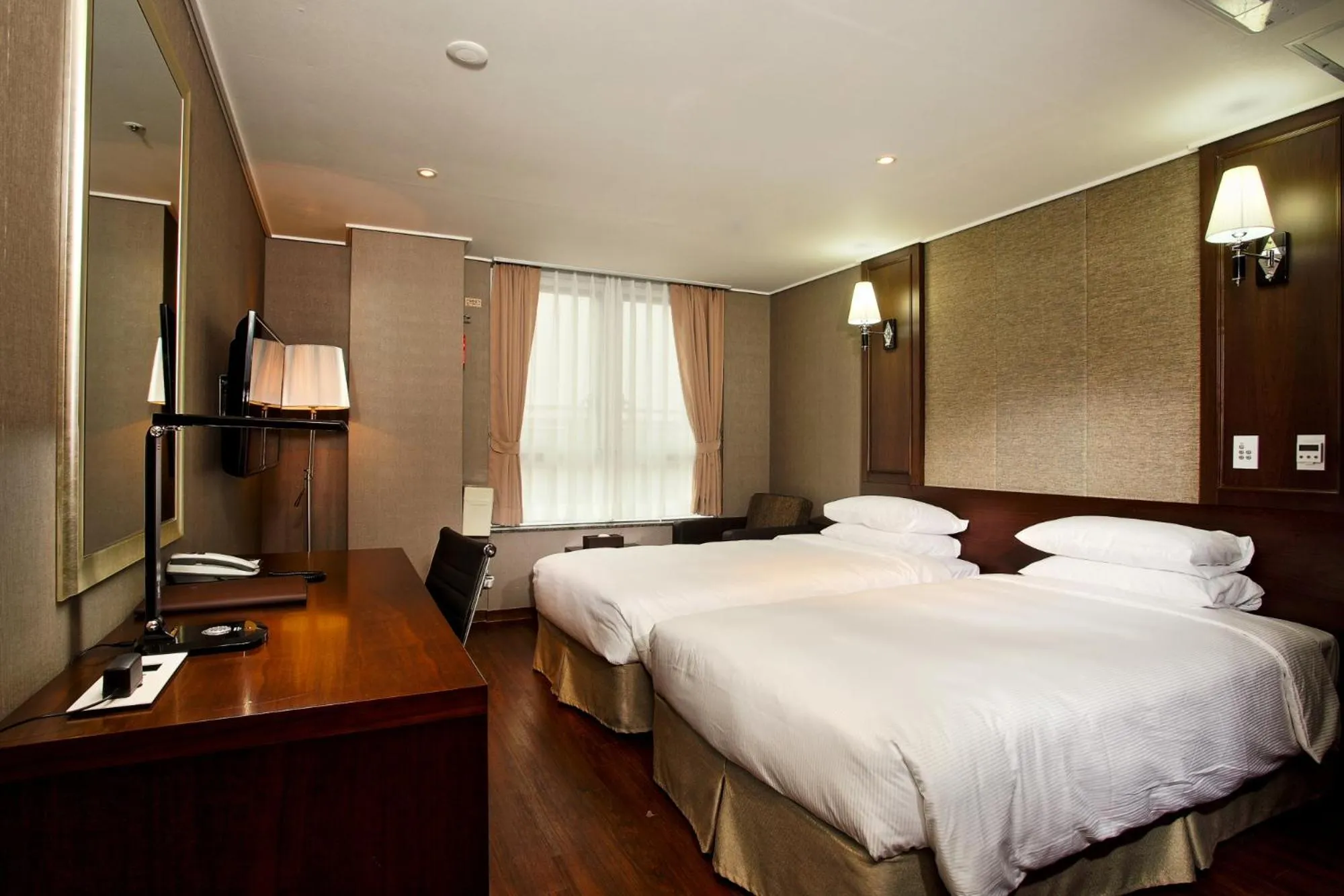 Photo of the whole room, Bed in Value Highend Hotel Suwon