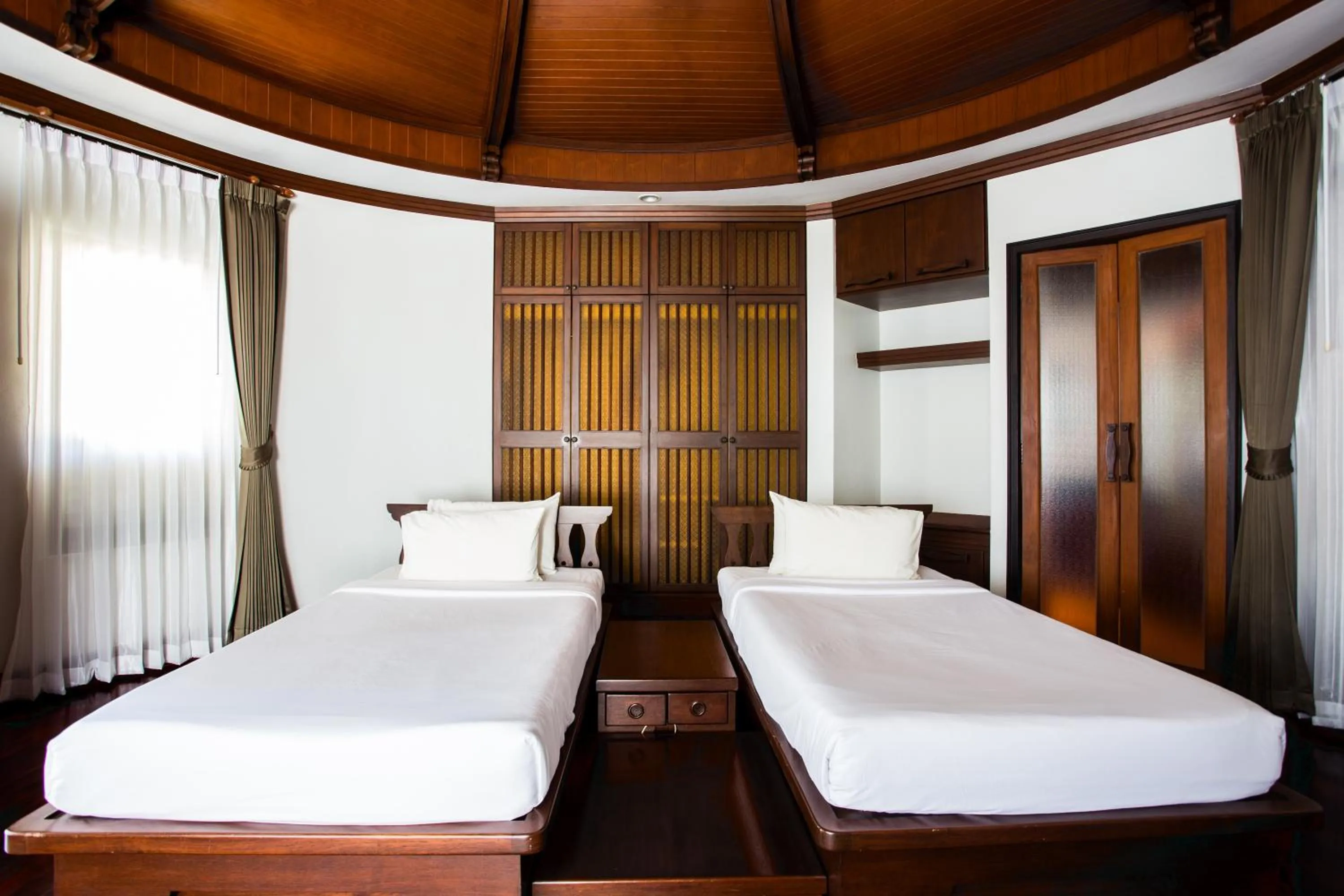 Bed in Golden Beach Resort