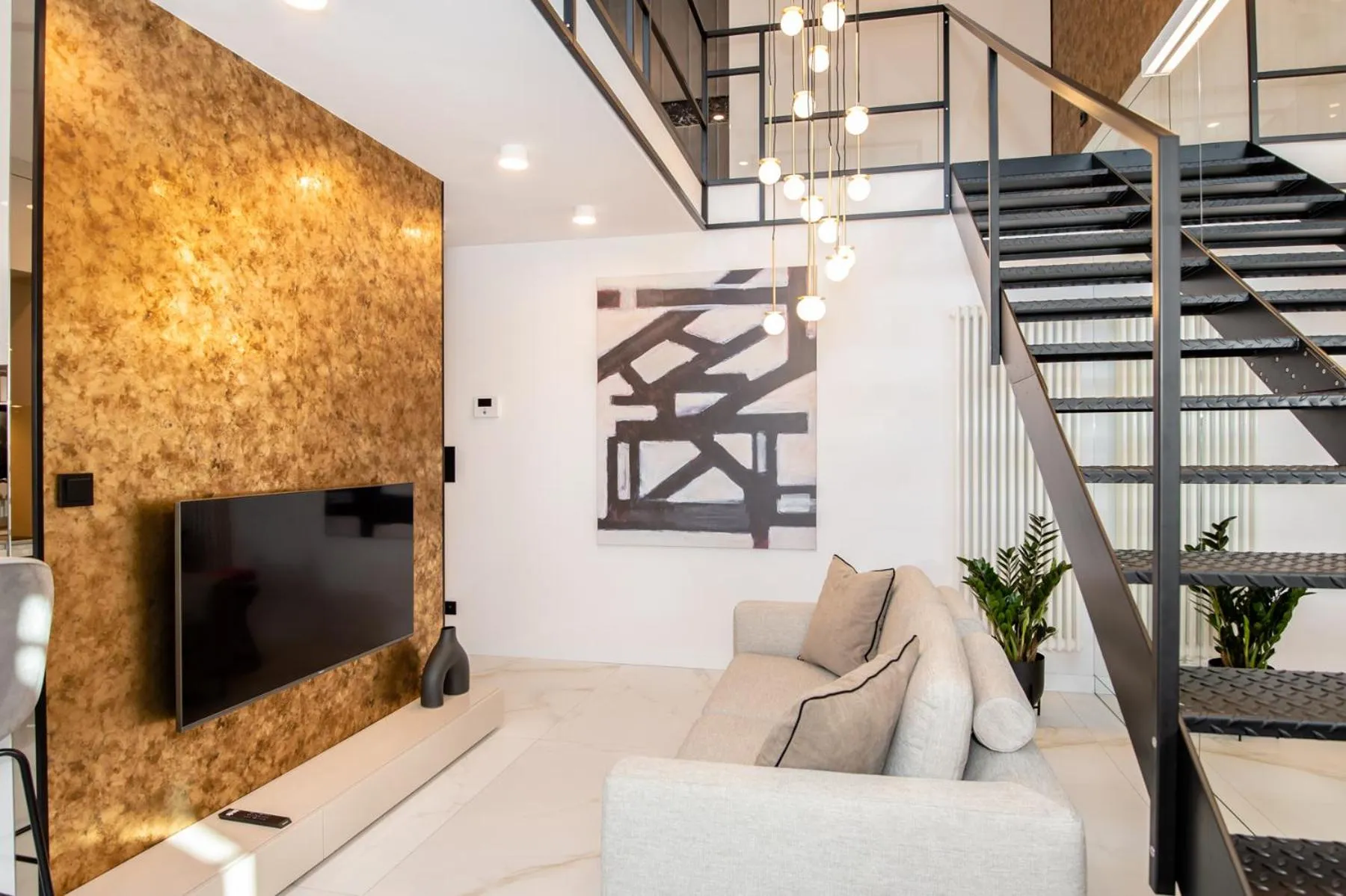 TV and multimedia in Super-Apartamenty VIP Jacuzzi II