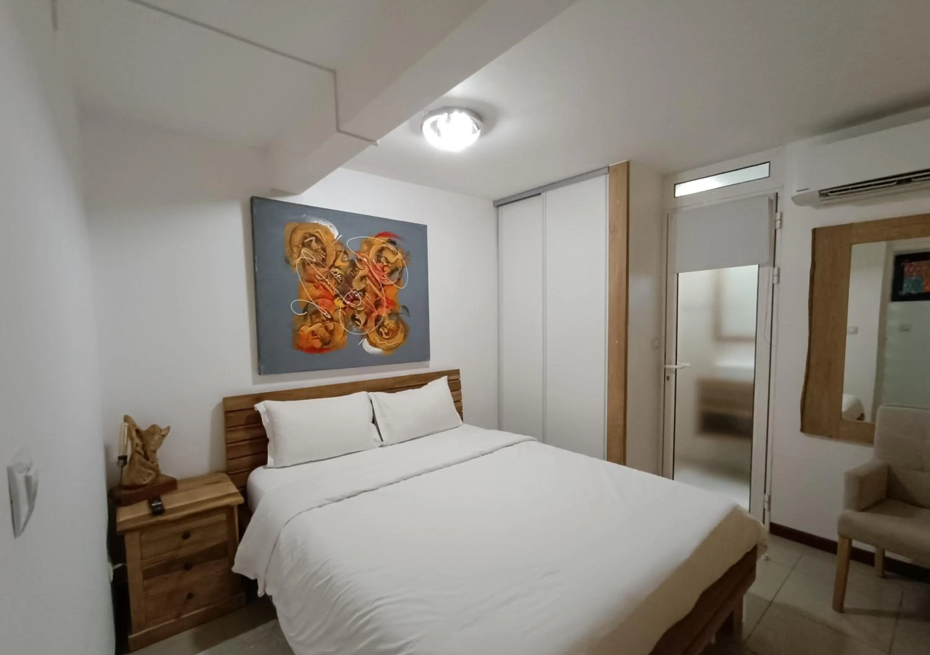 Photo of the whole room, Bed in CLEMARA EVASION