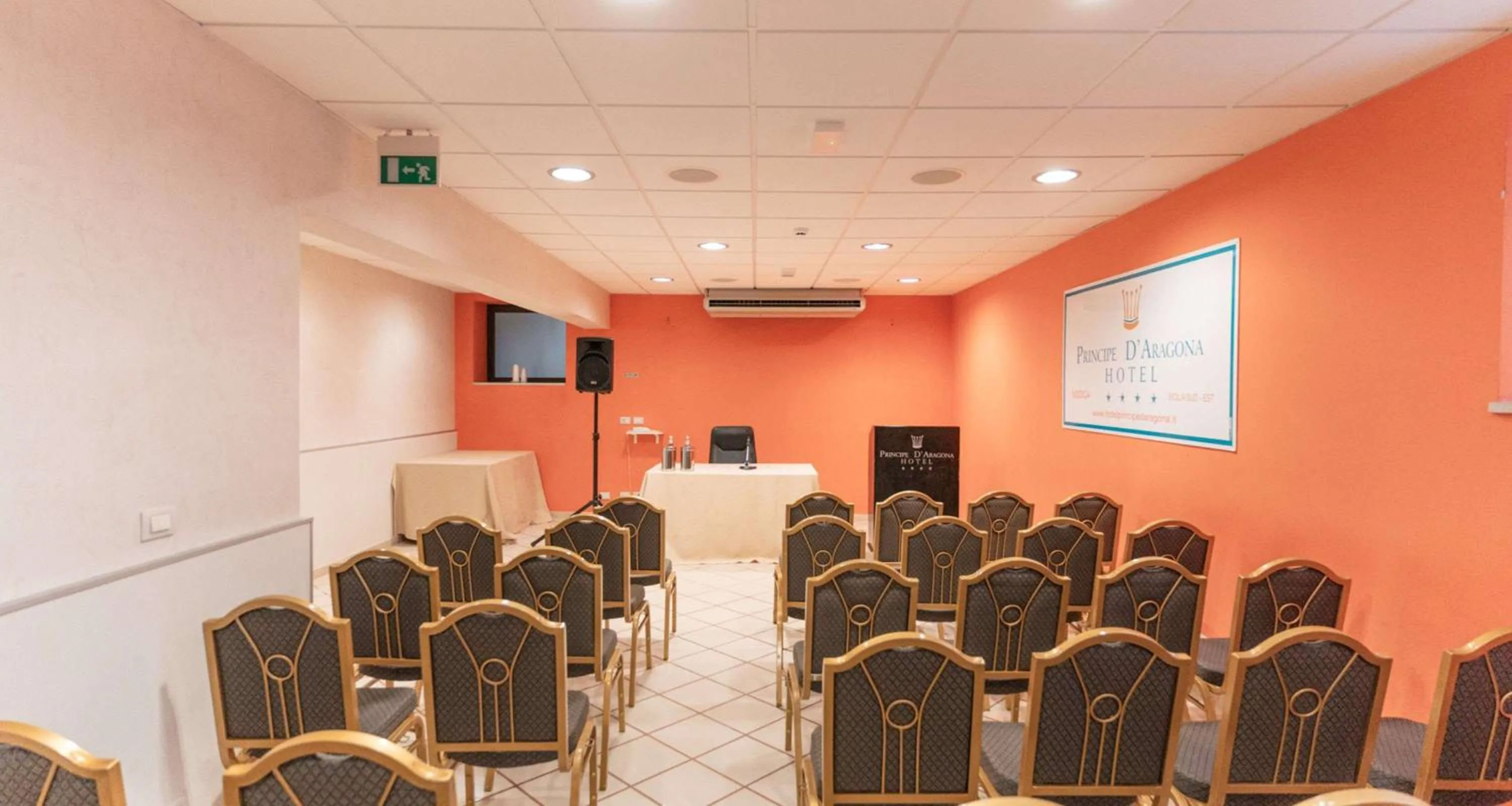 Meeting/conference room in Hotel Principe d'Aragona, Sure Hotel Collection by BW