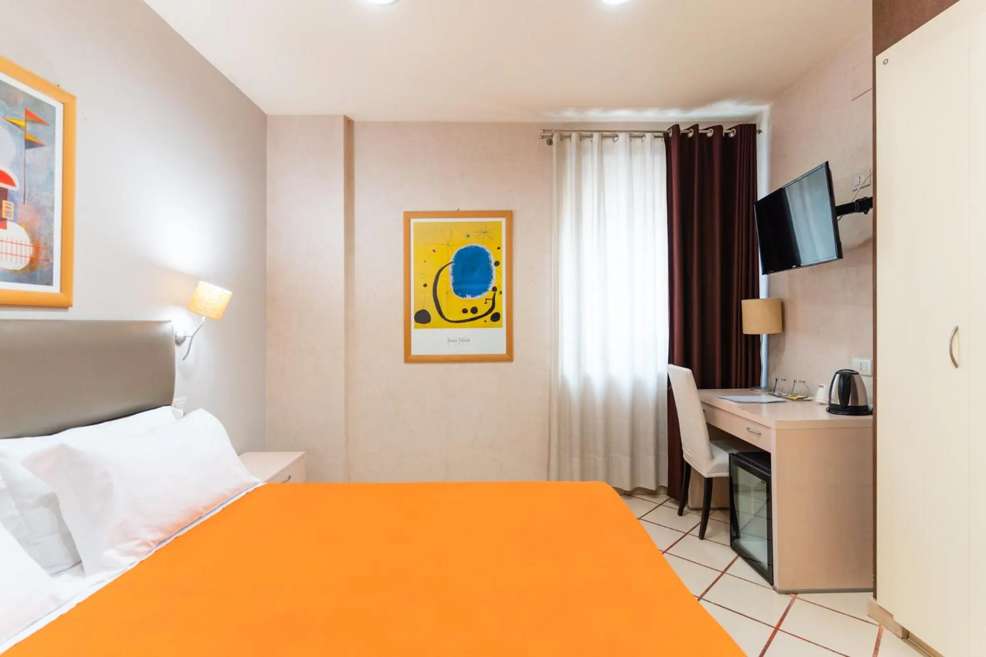 Bed in Hotel Principe d'Aragona, Sure Hotel Collection by BW