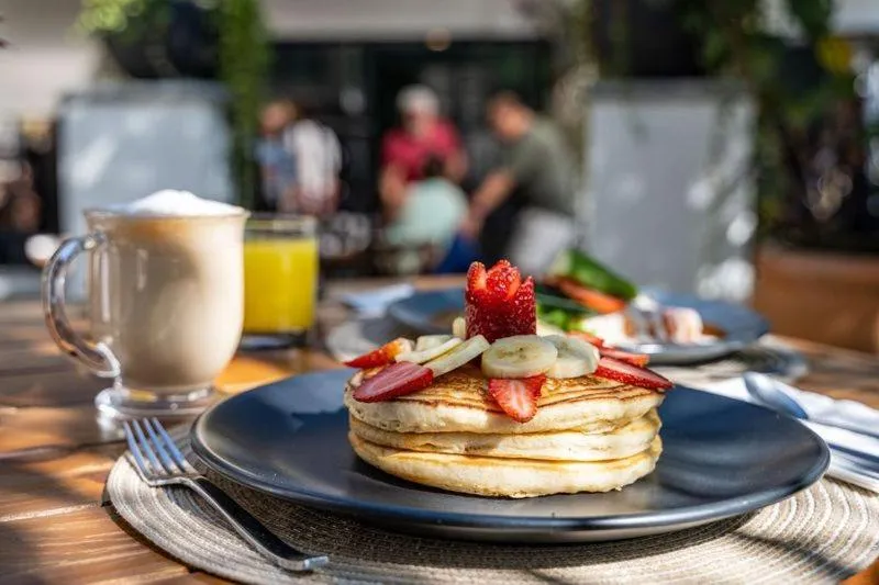 Restaurant/places to eat in Tatala Hotel & Garden