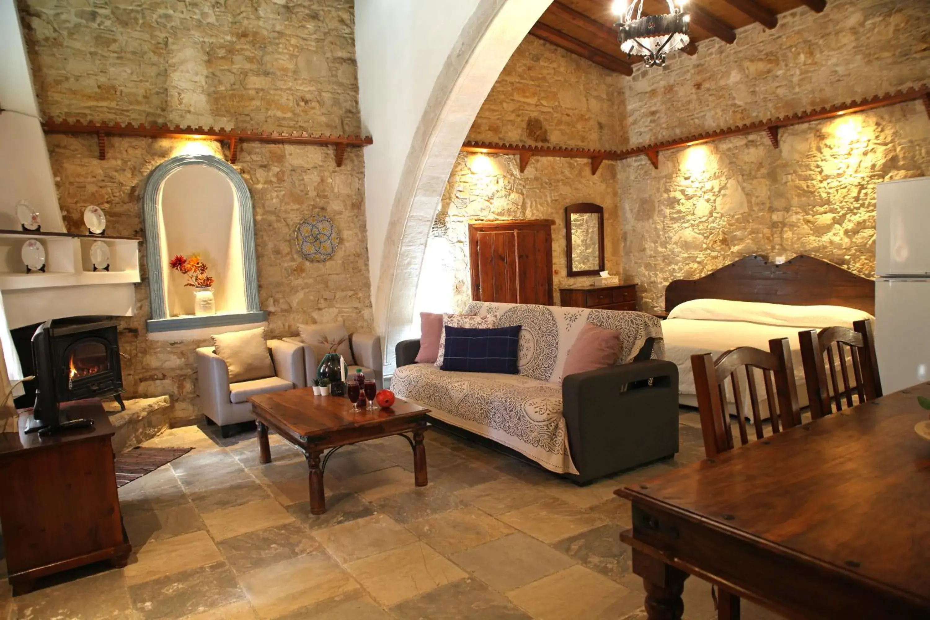 Agrovino Lofou Agrovino Lofou