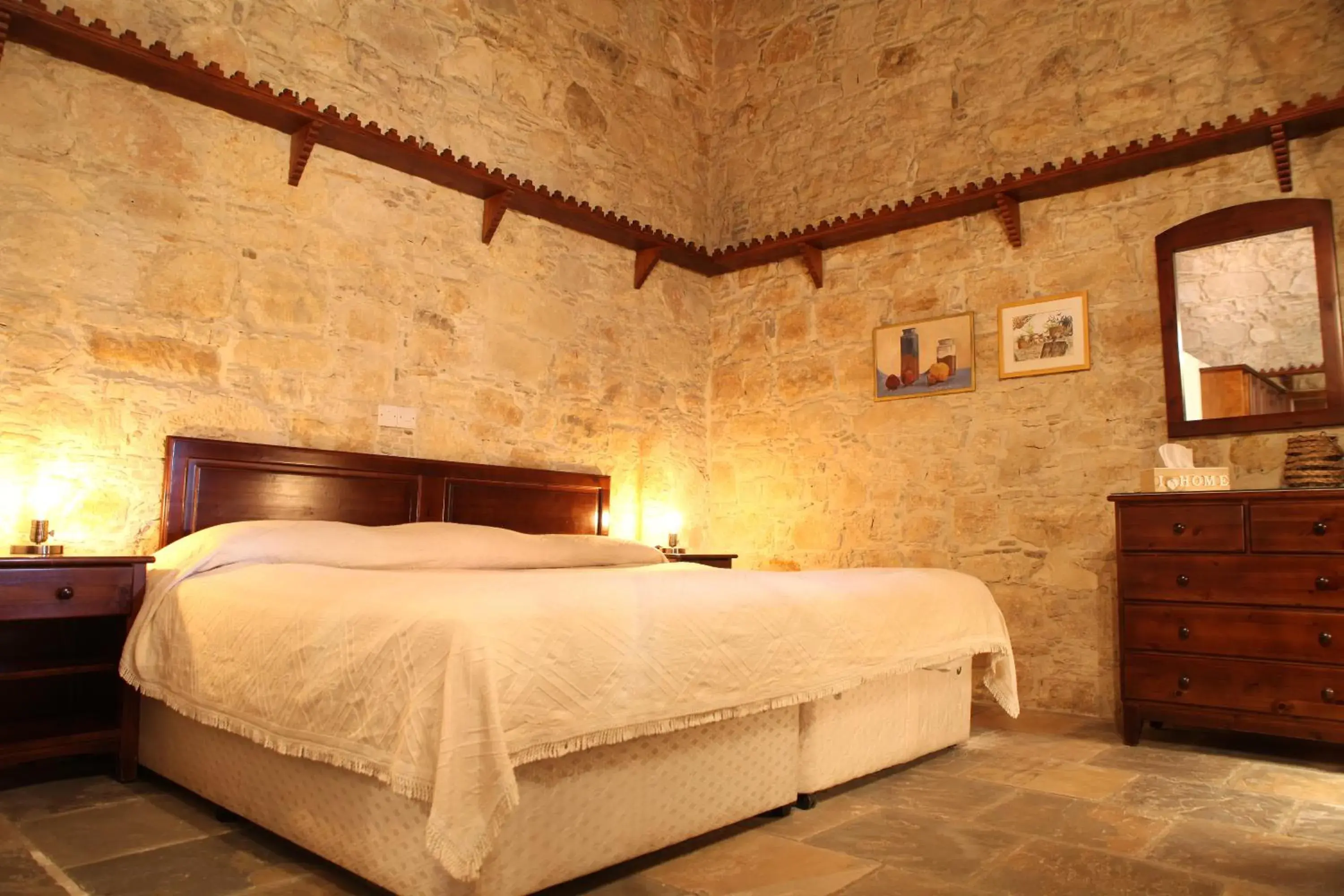Superior Double or Twin Room in Agrovino Lofou Superior Double or Twin Room in Agrovino Lofou