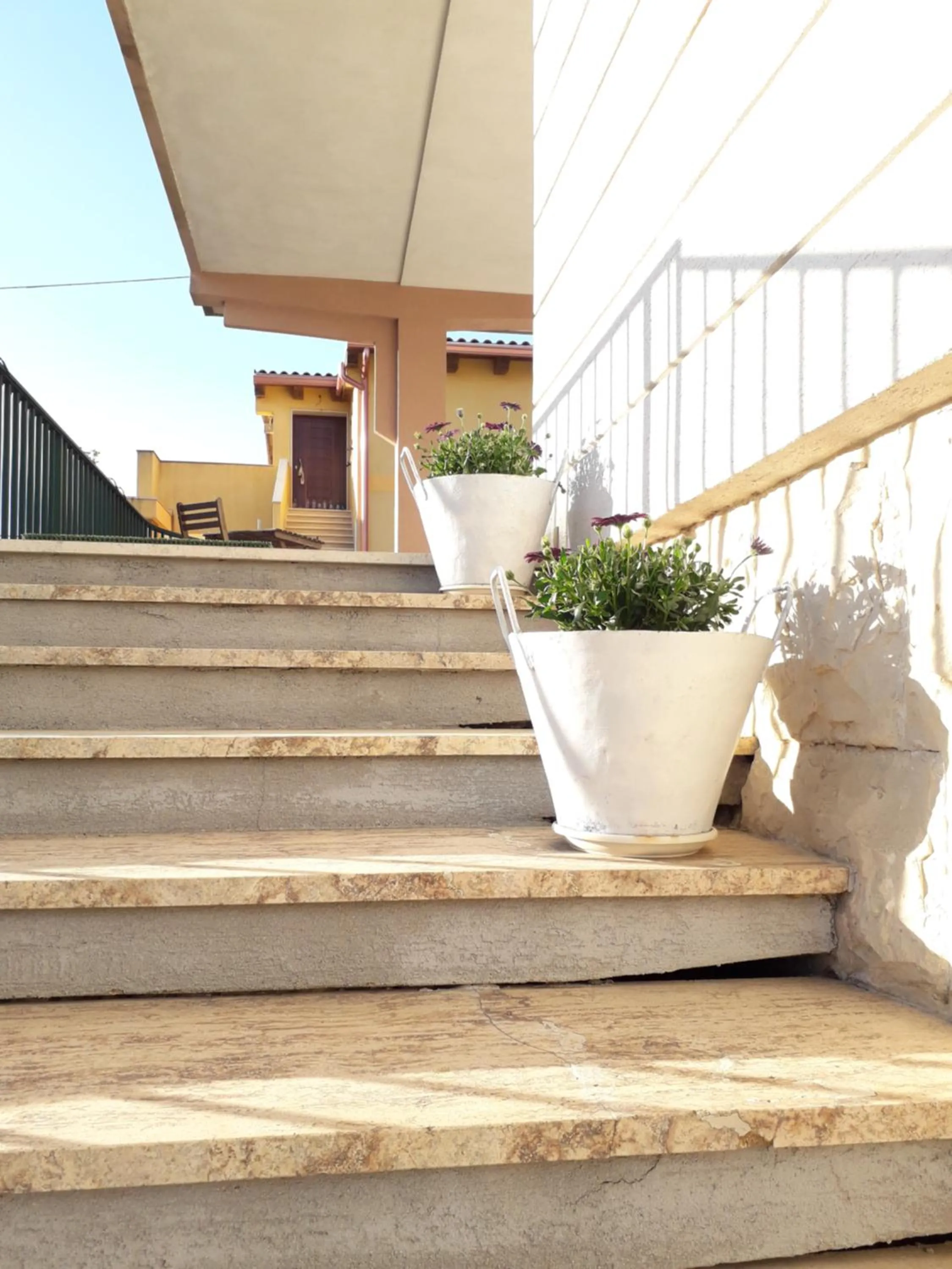 Facade/entrance in Il Vaso di Creta