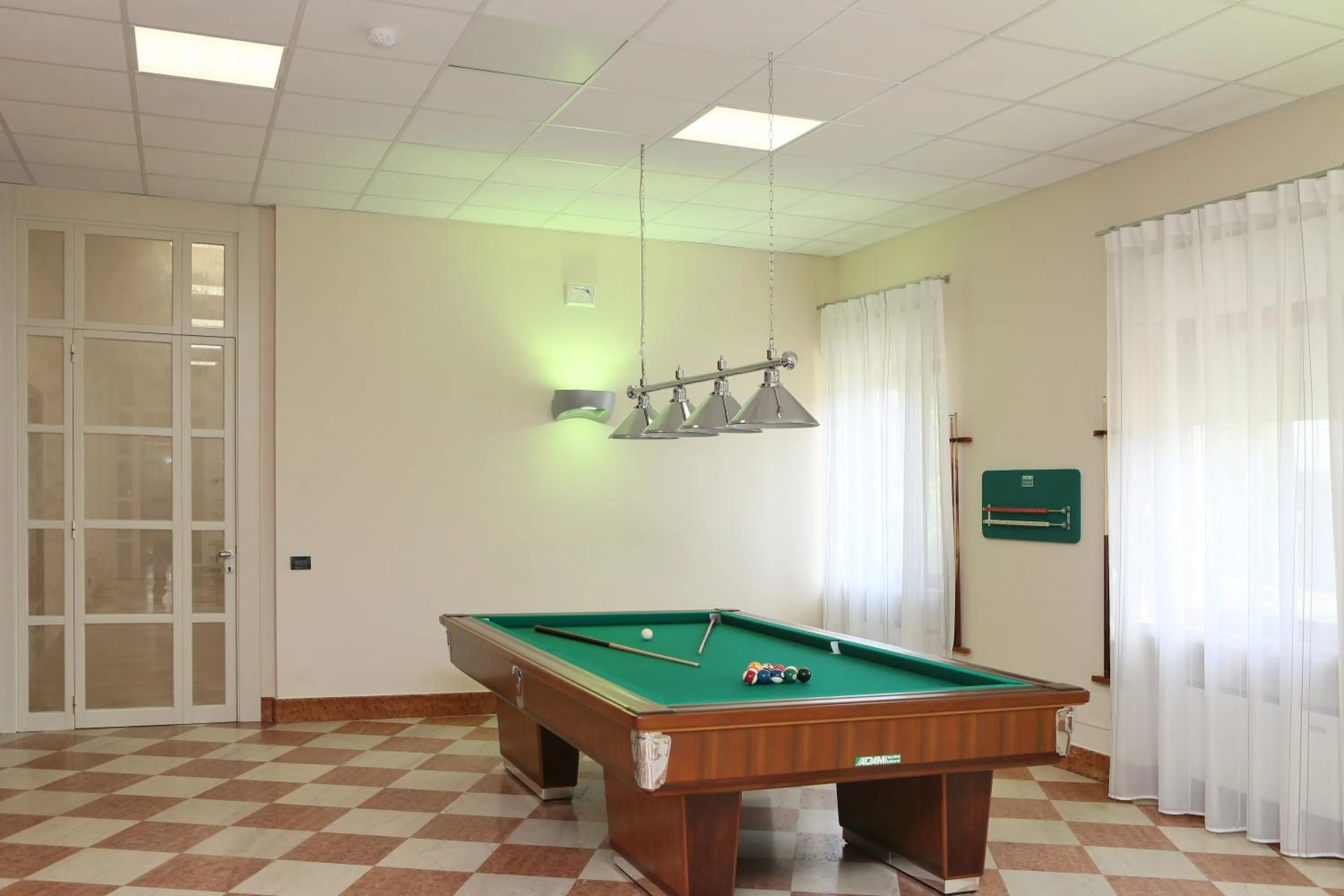 Billiard in Veronello Resort