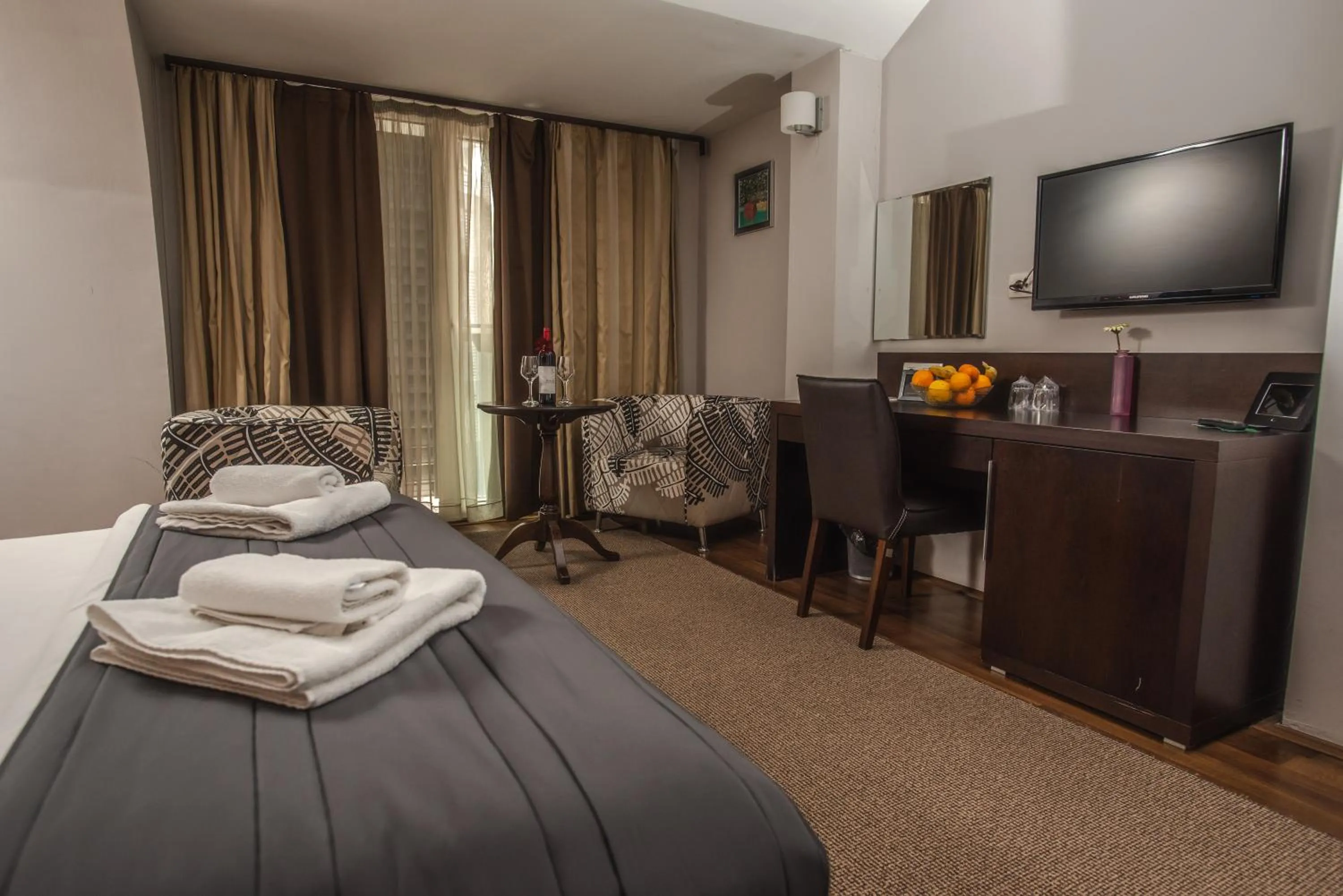 Photo of the whole room, Bed in Hotel Dolce International