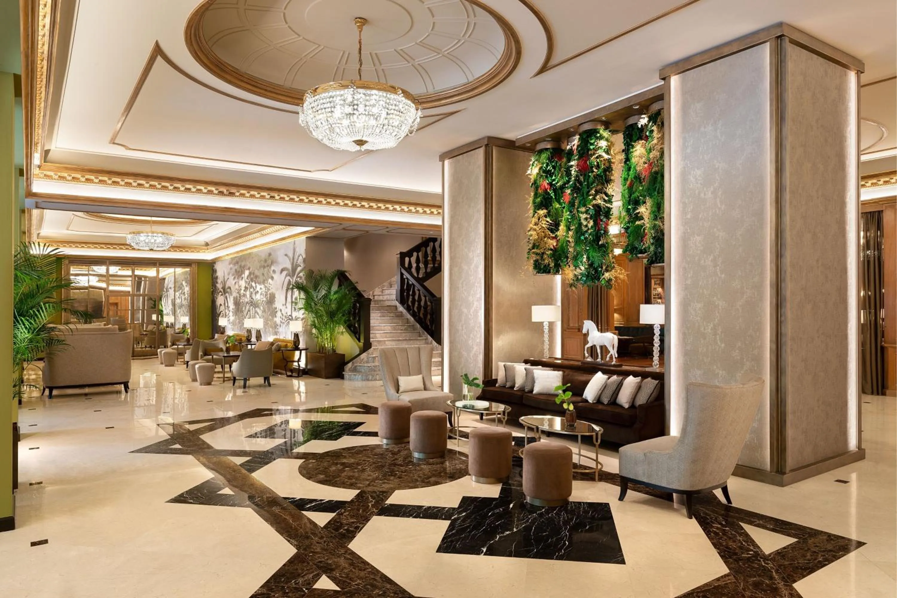 Lobby or reception in The Westin Palace, Milan