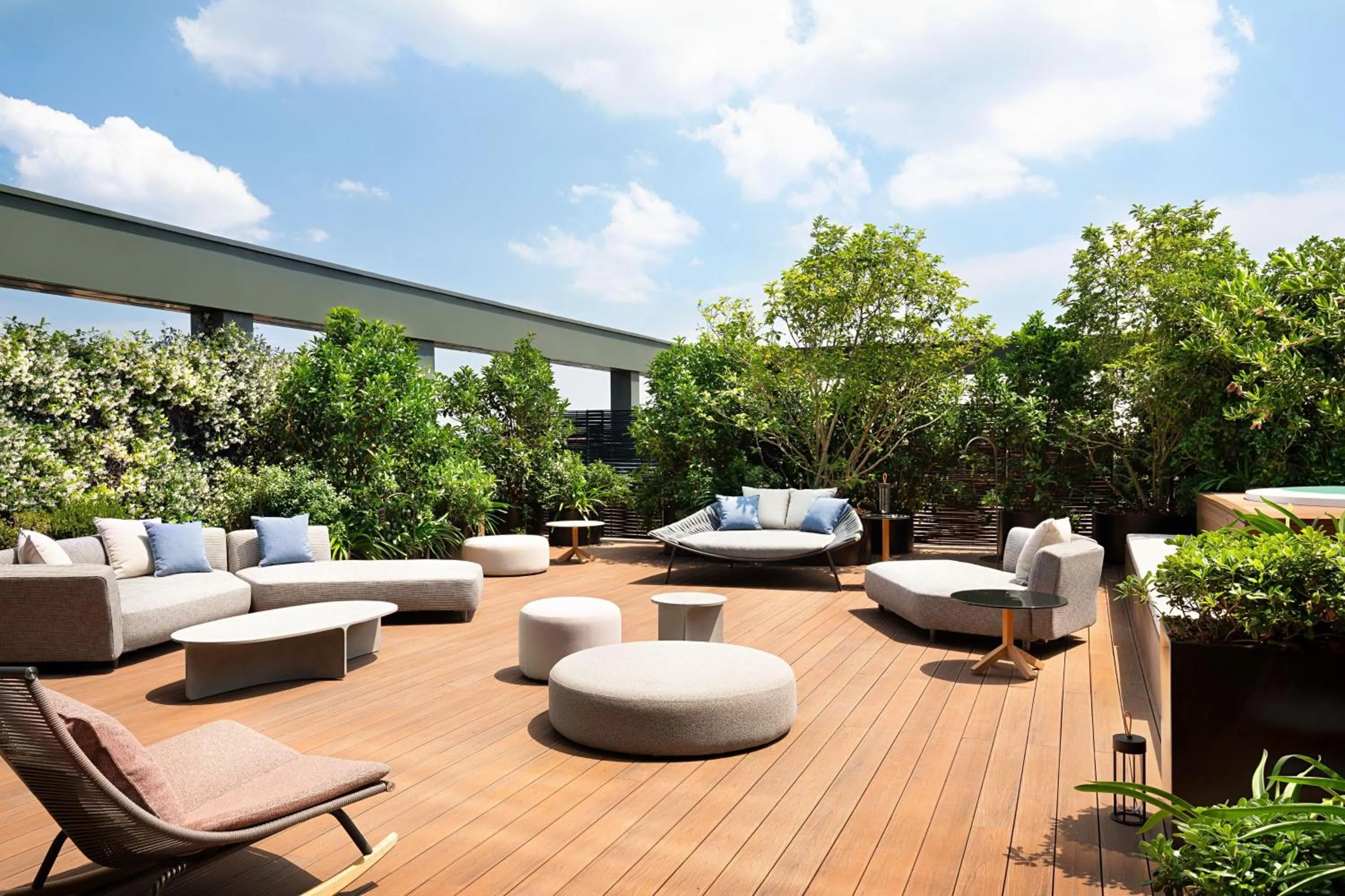 Photo of the whole room in The Westin Palace, Milan