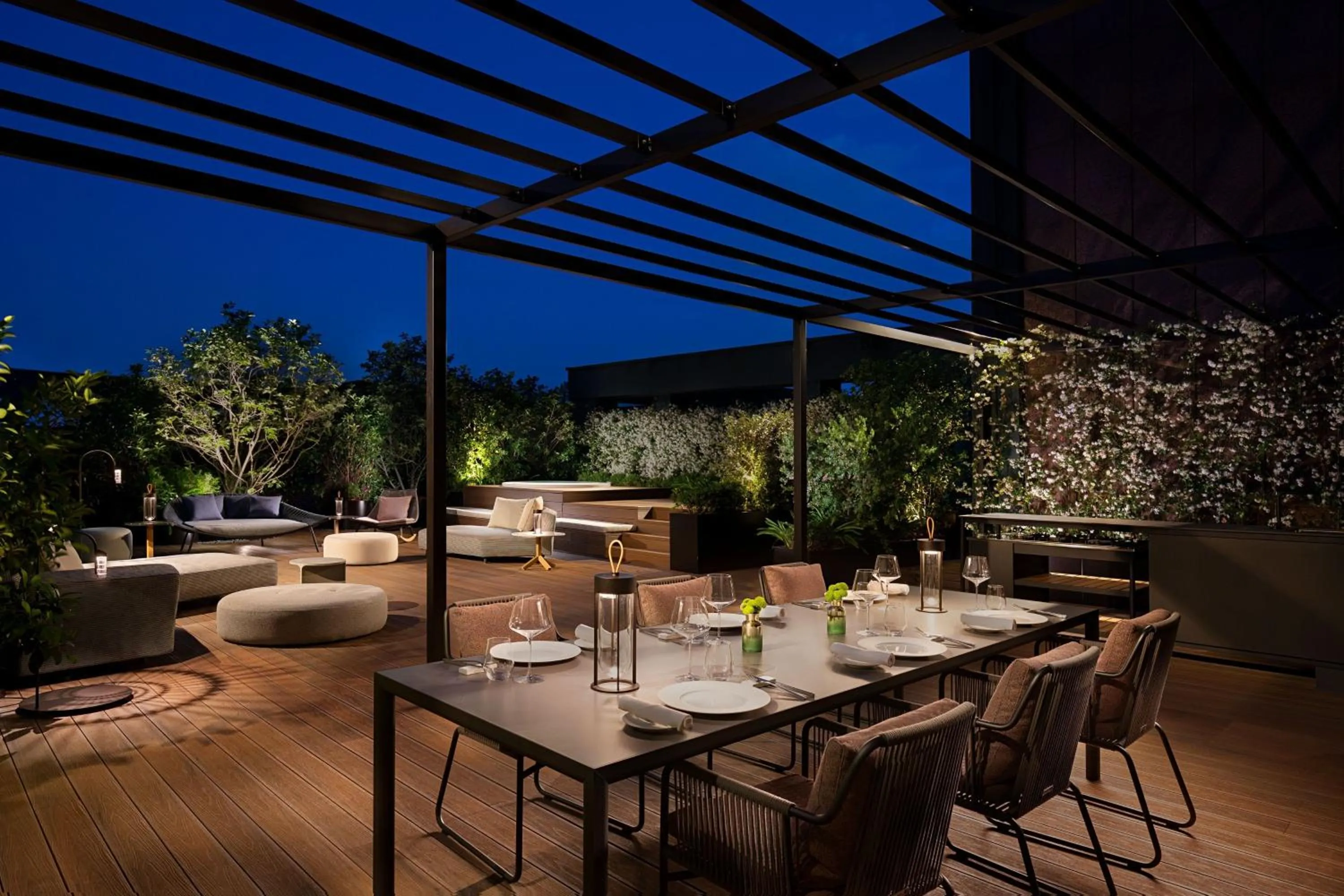 Photo of the whole room in The Westin Palace, Milan