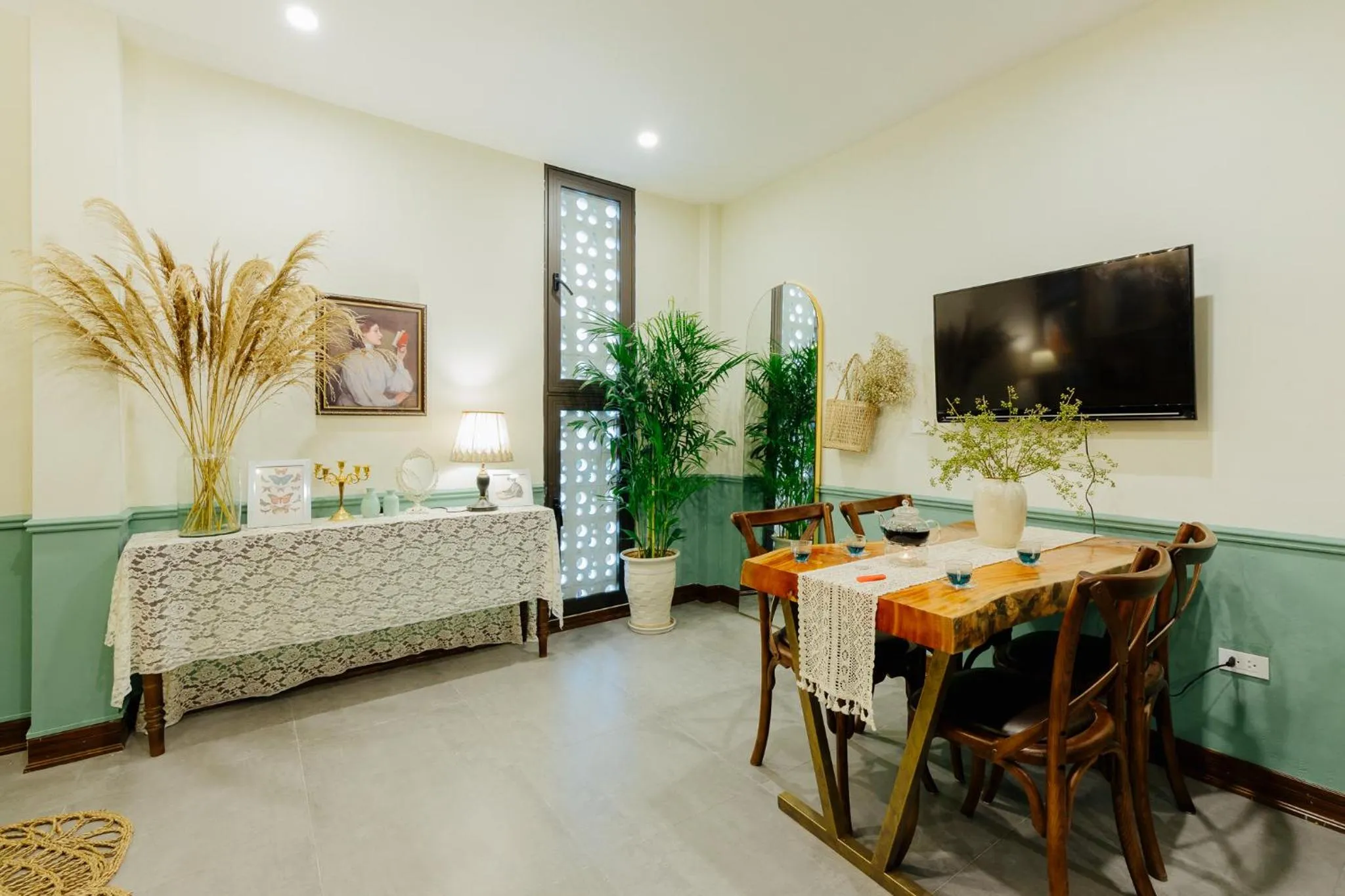 Bed in Sabi Home Tay Ho Hanoi