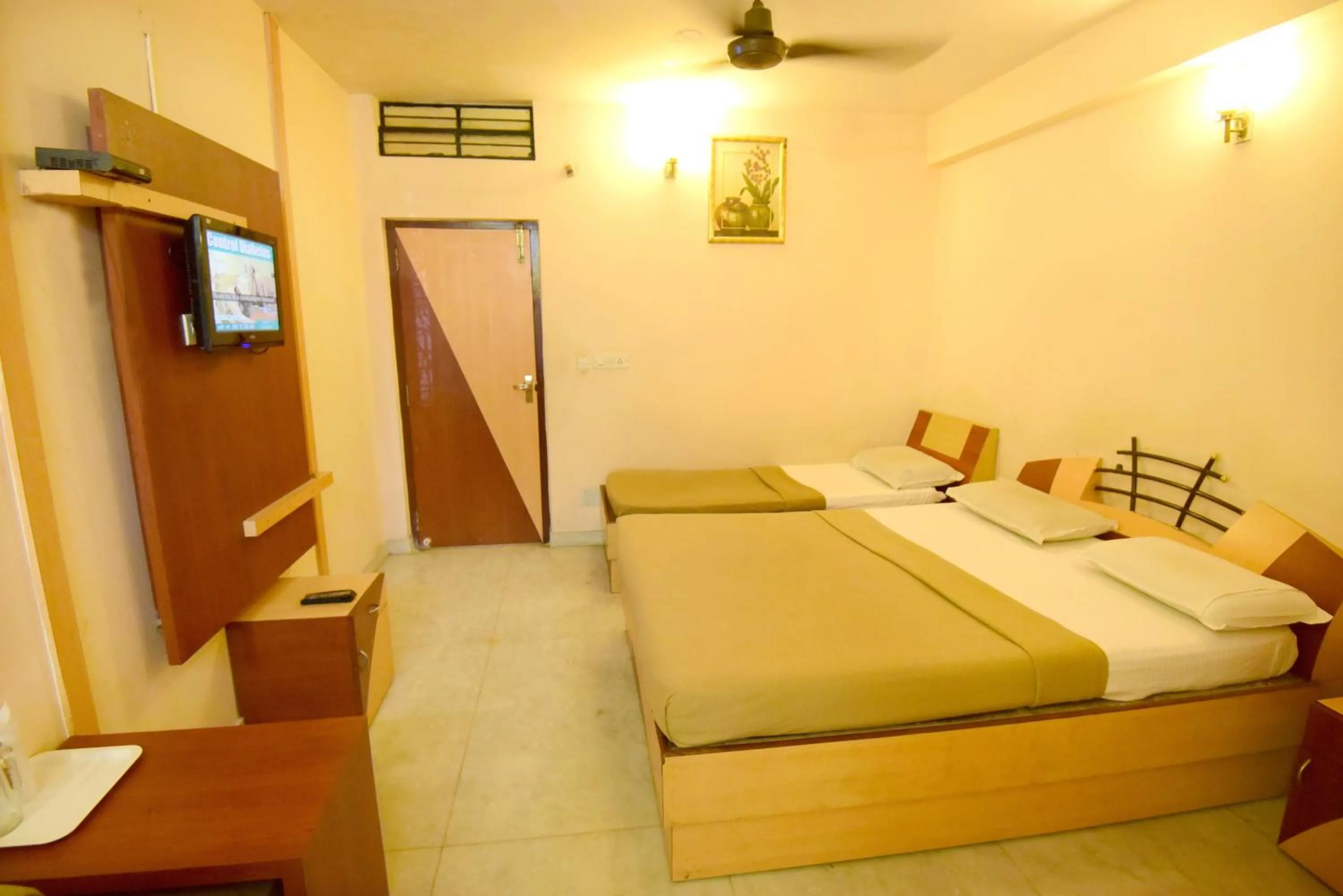 Bedroom, Bed in Shastri Paradise opst to KSRTC Bus Stand