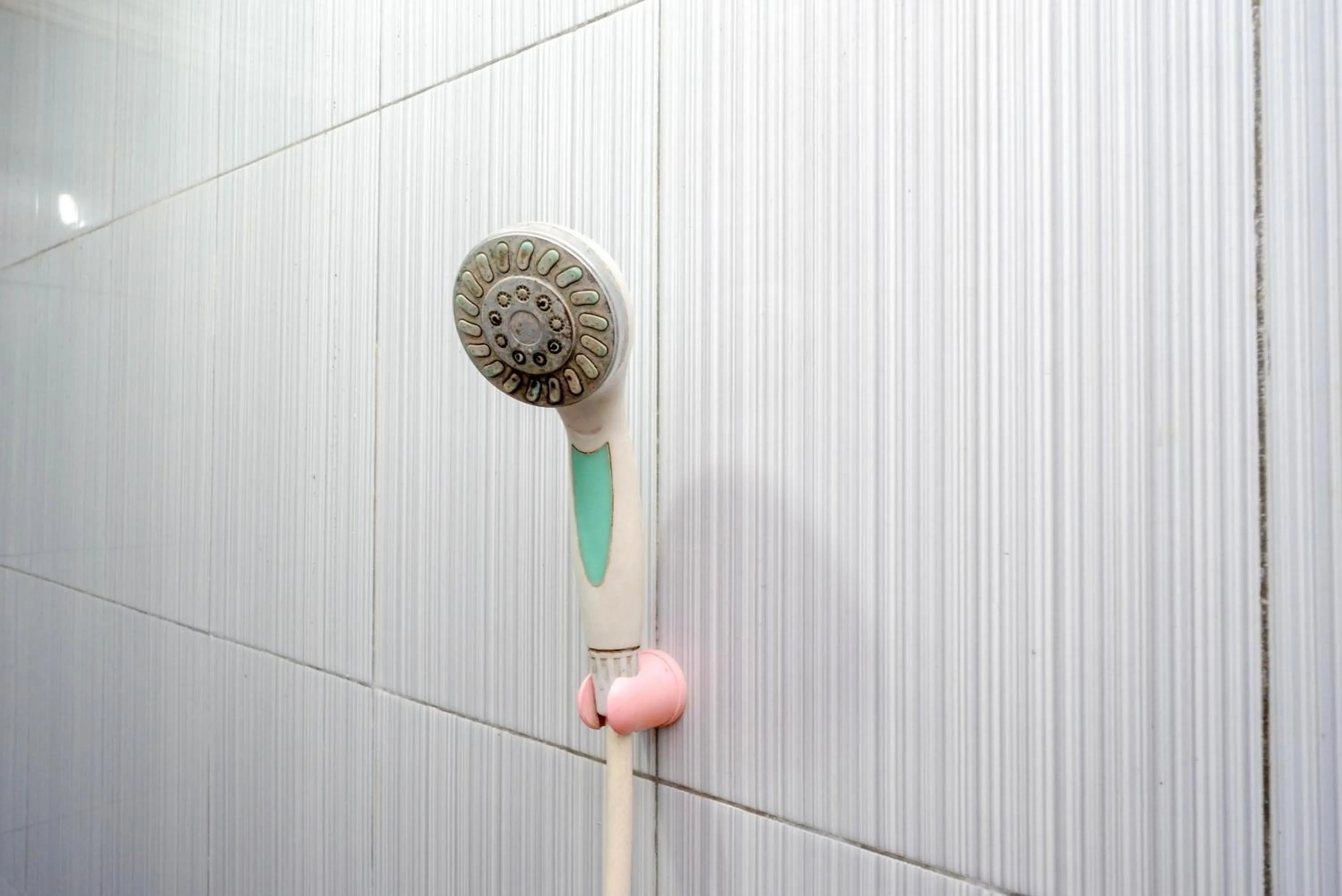 Bathroom in Hotel Widodo 1 Parangtritis RedPartner