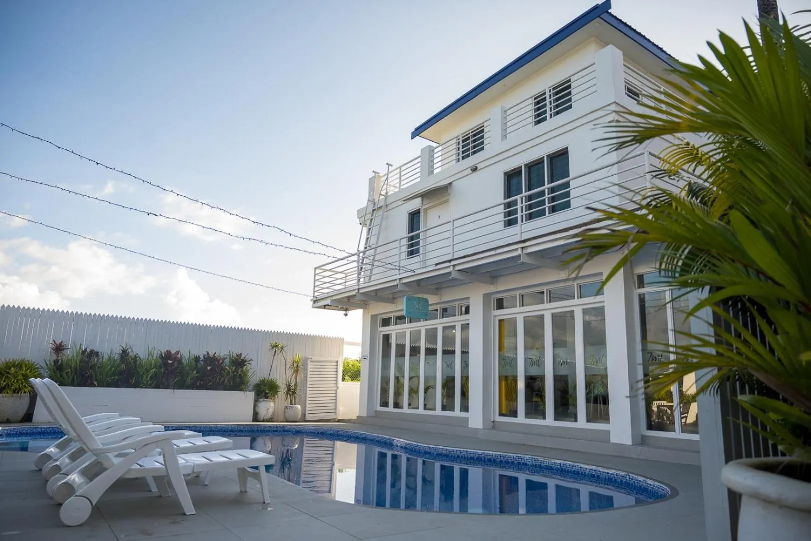 Swimming pool in Sailors Beach Fiji