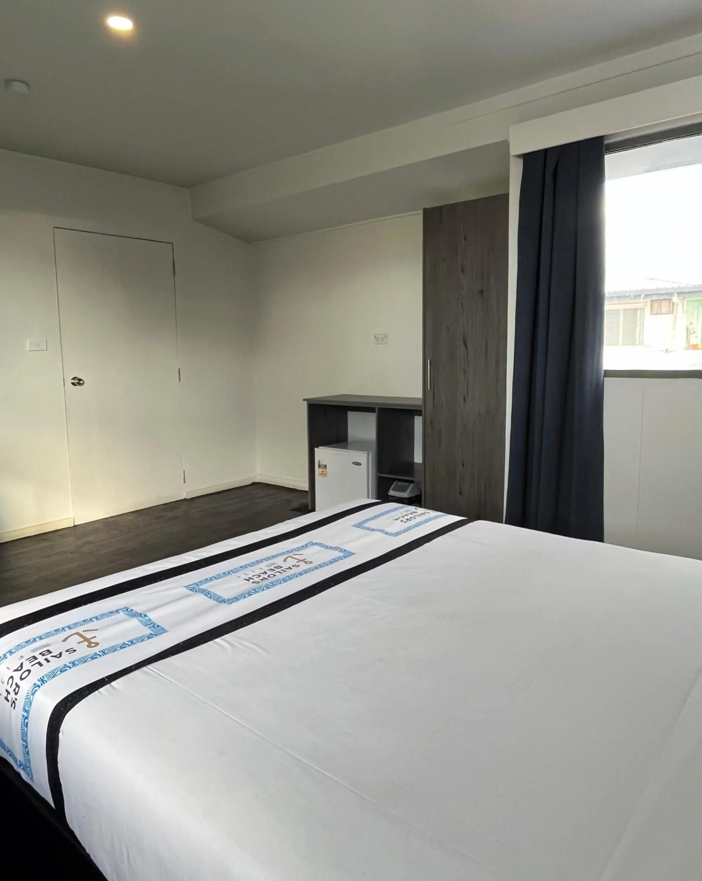 Bed in Sailors Beach Fiji