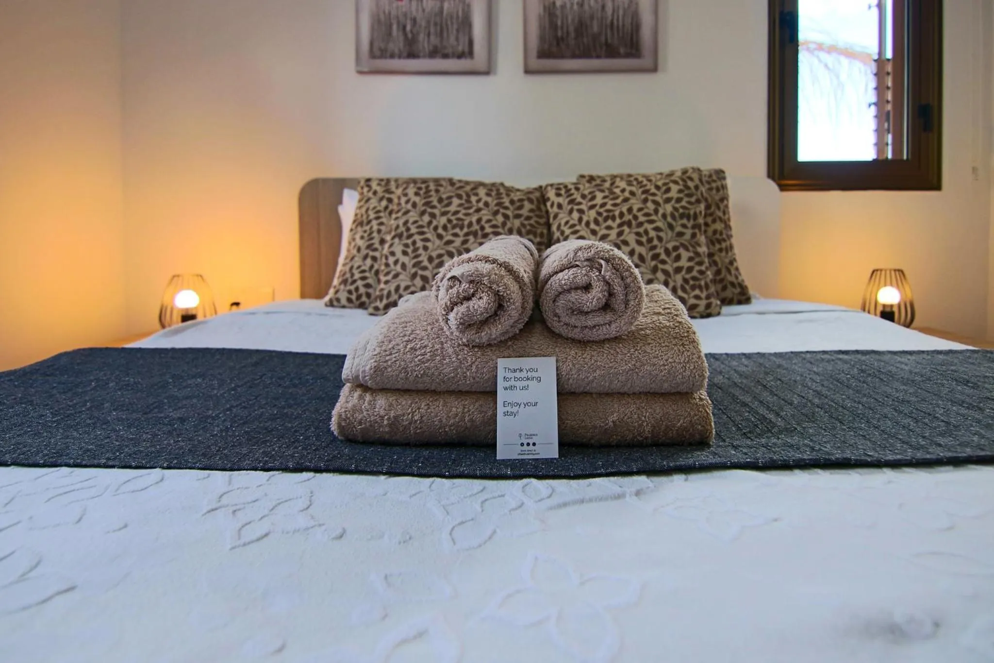 Bed in Phaedrus Living City View Luxury Flat Georgos 203