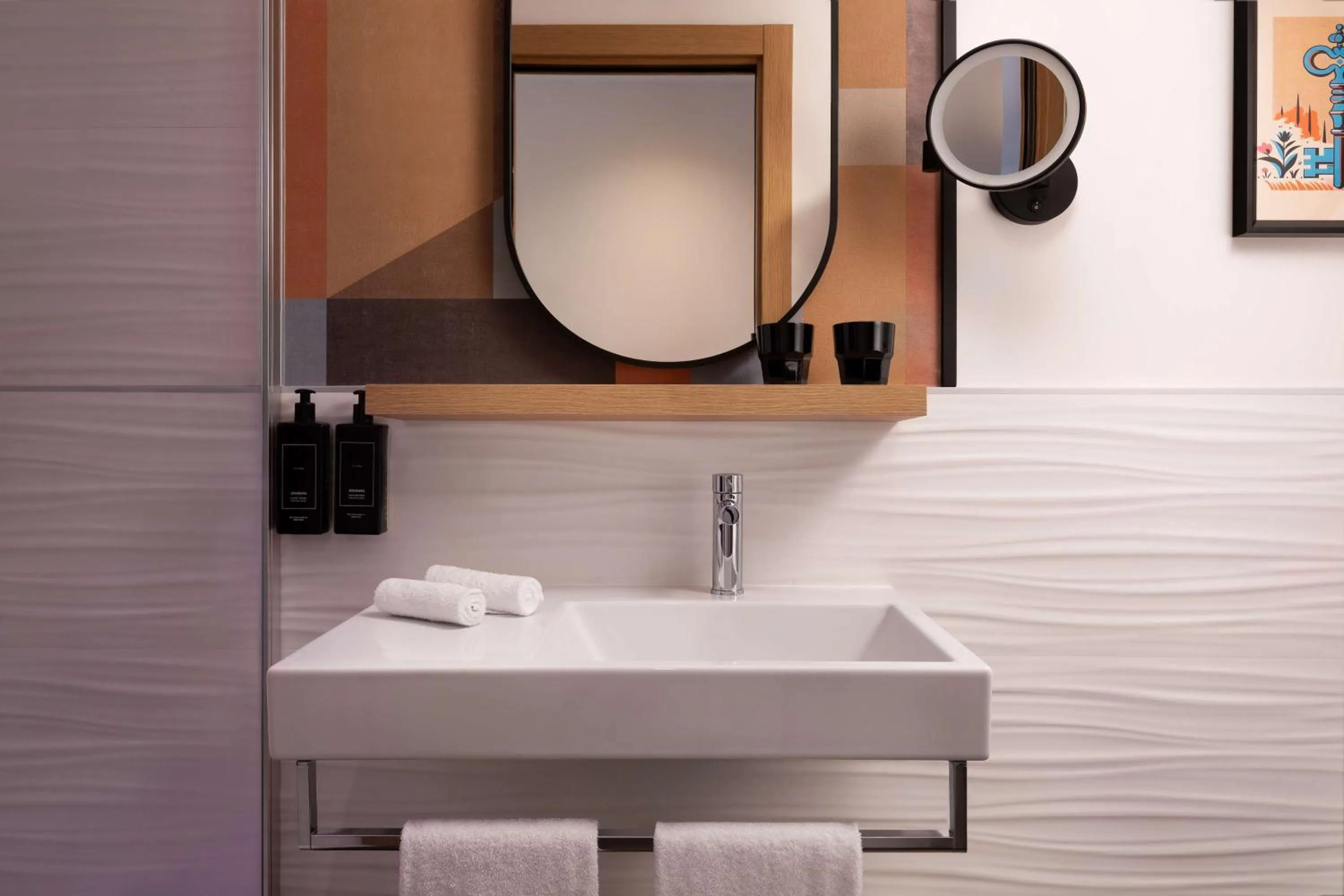 Bathroom in Best Western Plus Hotel Spring House