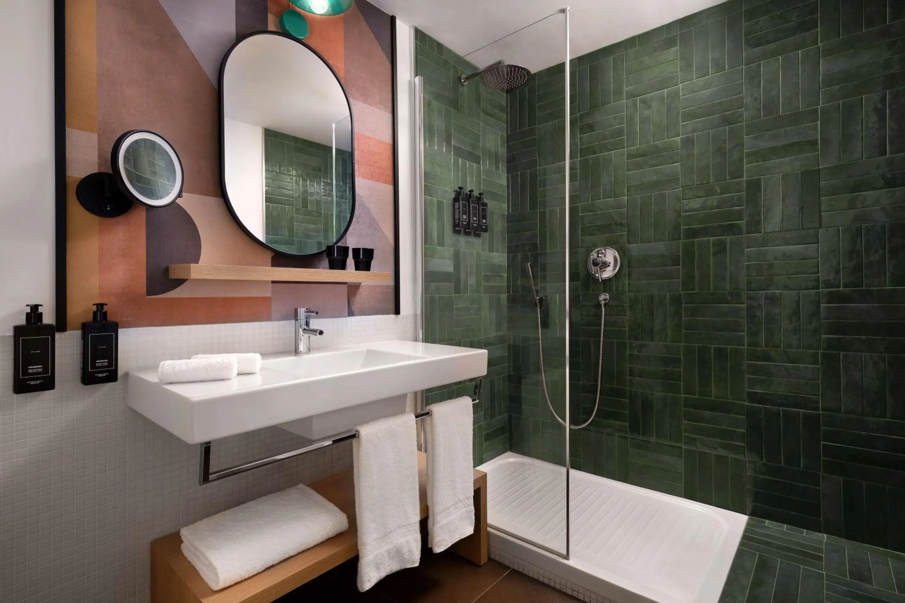 Bathroom in Best Western Plus Hotel Spring House