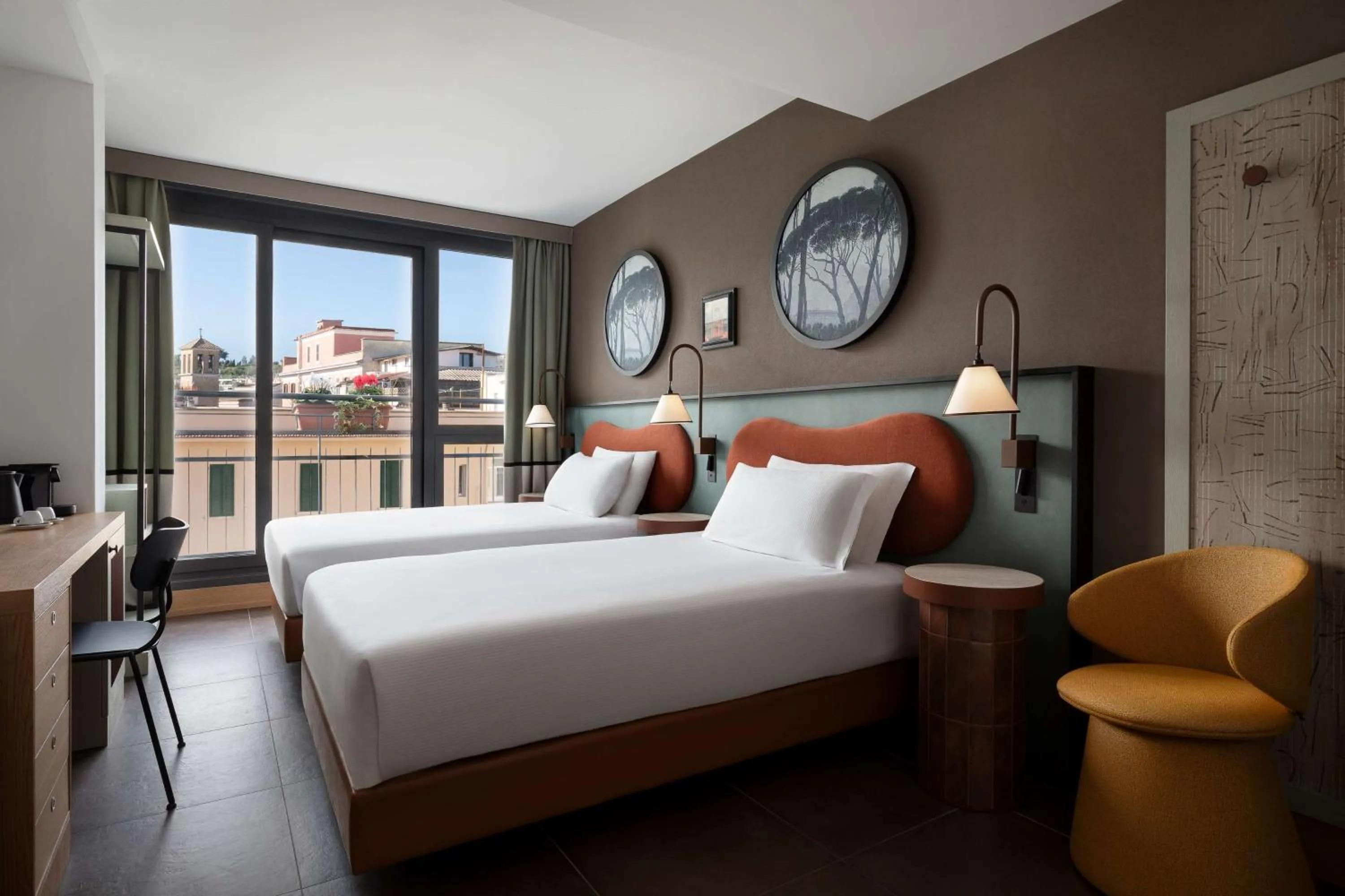 Bed in Best Western Plus Hotel Spring House