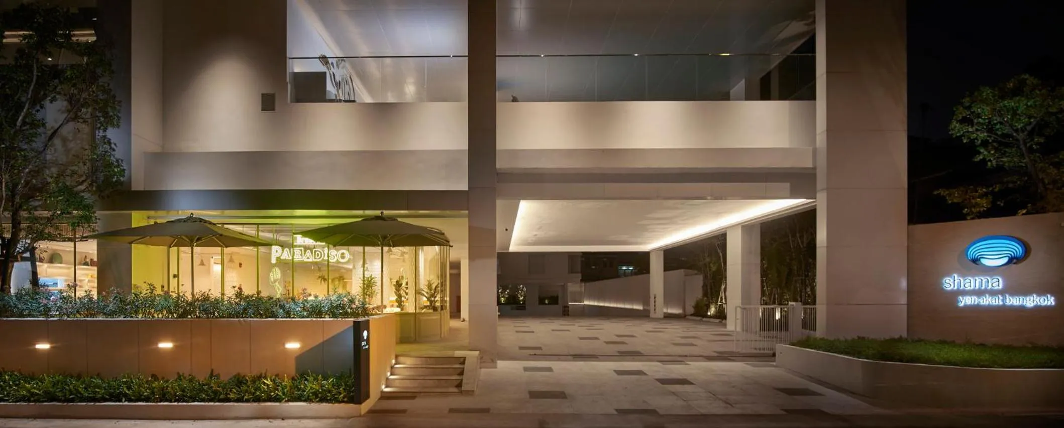 Property building in Shama Yen-Akat Bangkok