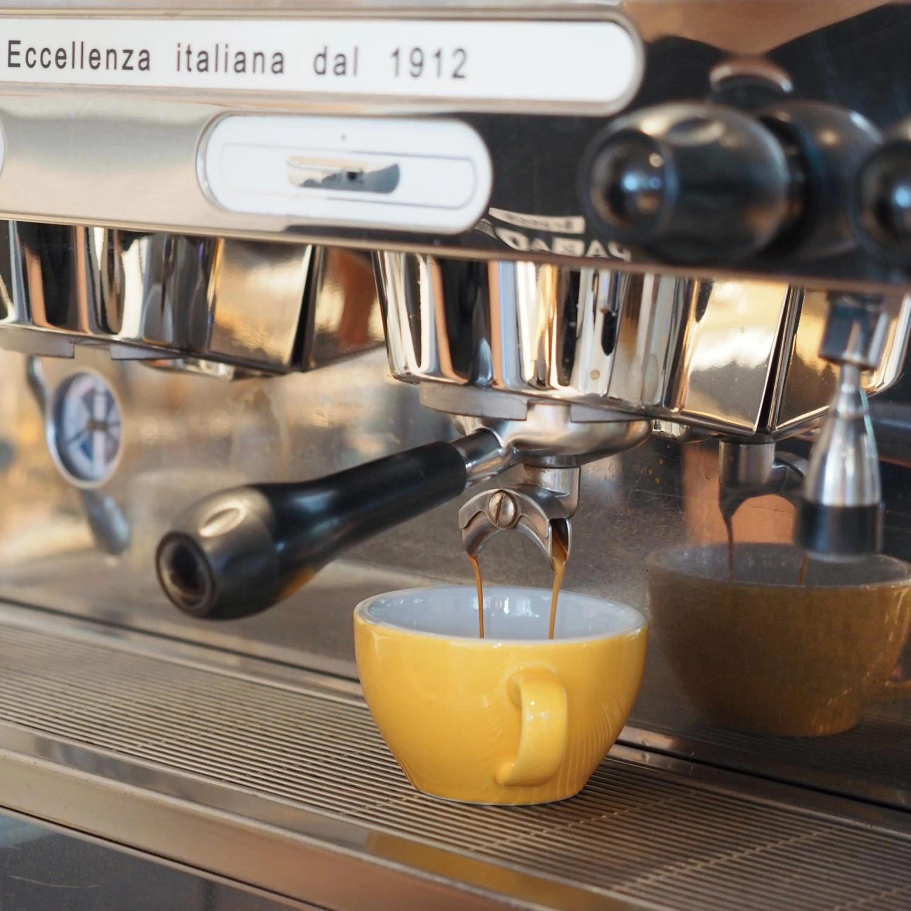 Restaurant/places to eat in Shama Yen-Akat Bangkok