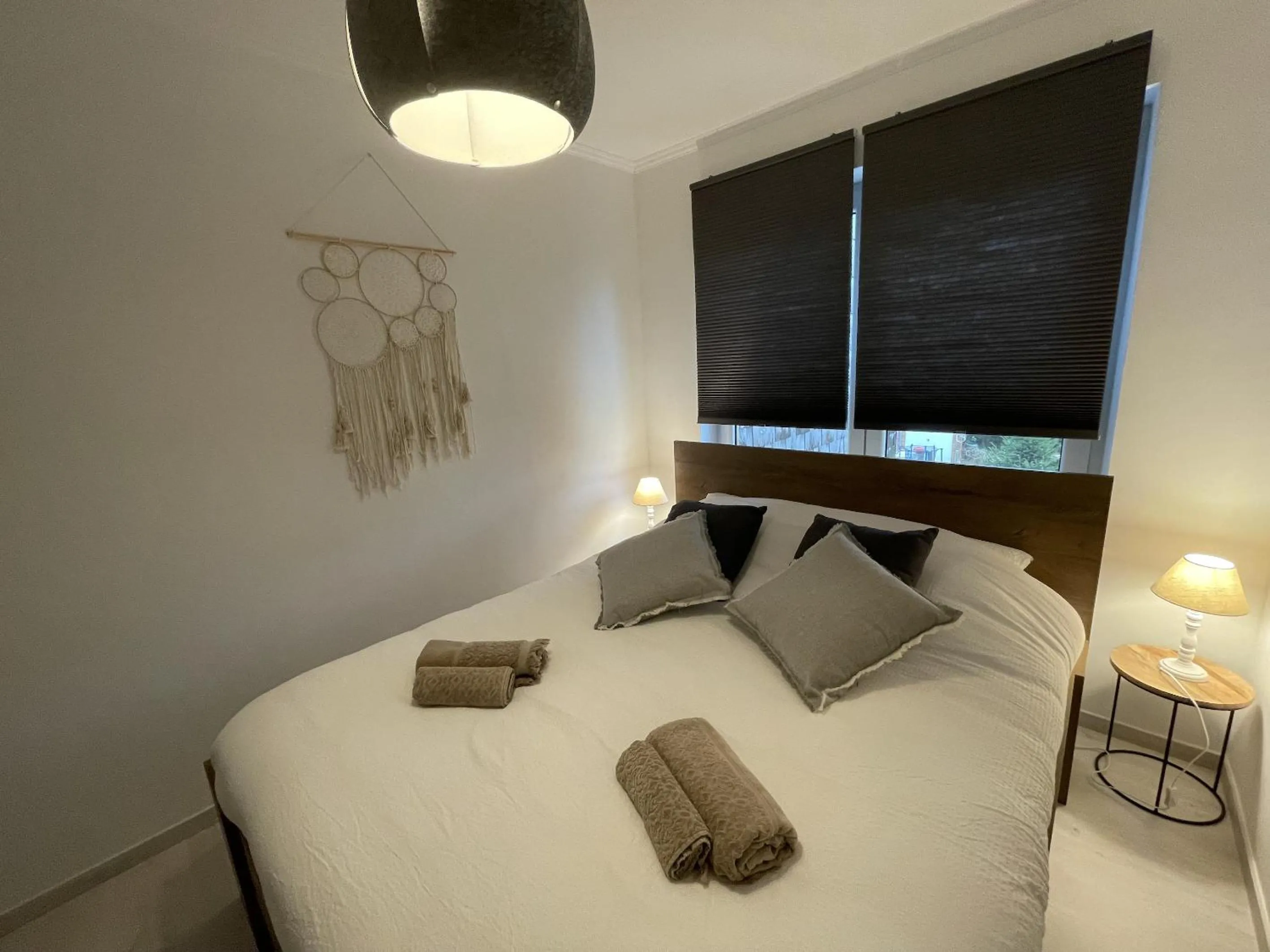Bedroom, Bed in Le Relax by La Dame de Coeur - Logement zen urbain