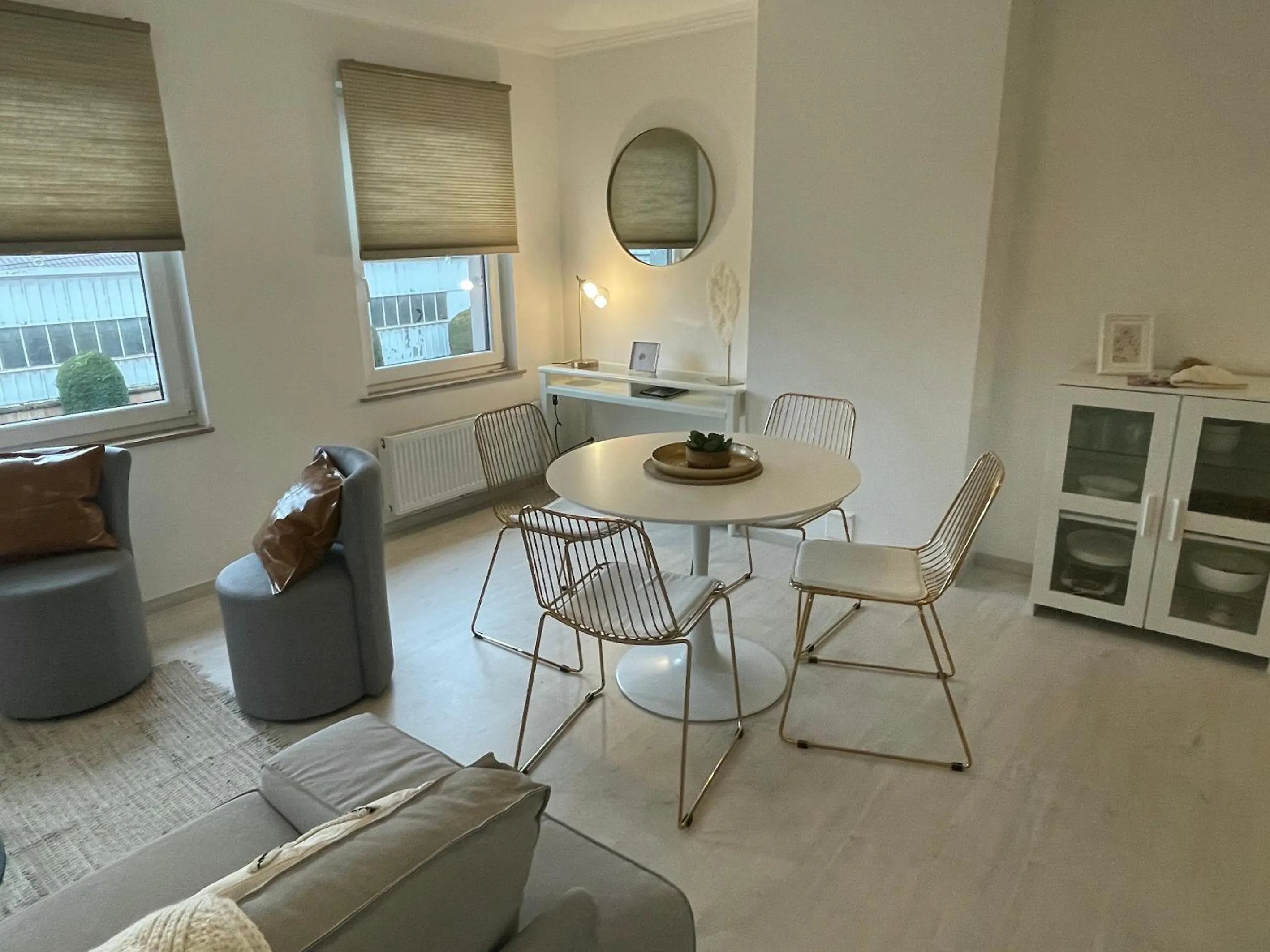 Dining area in Le Relax by La Dame de Coeur - Logement zen urbain