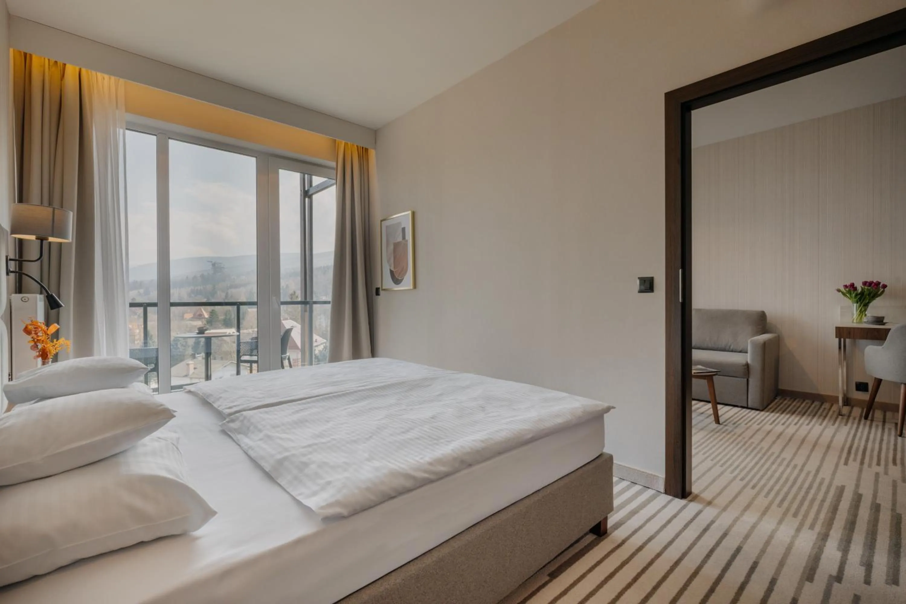 Bed in Elements Hotel&Spa