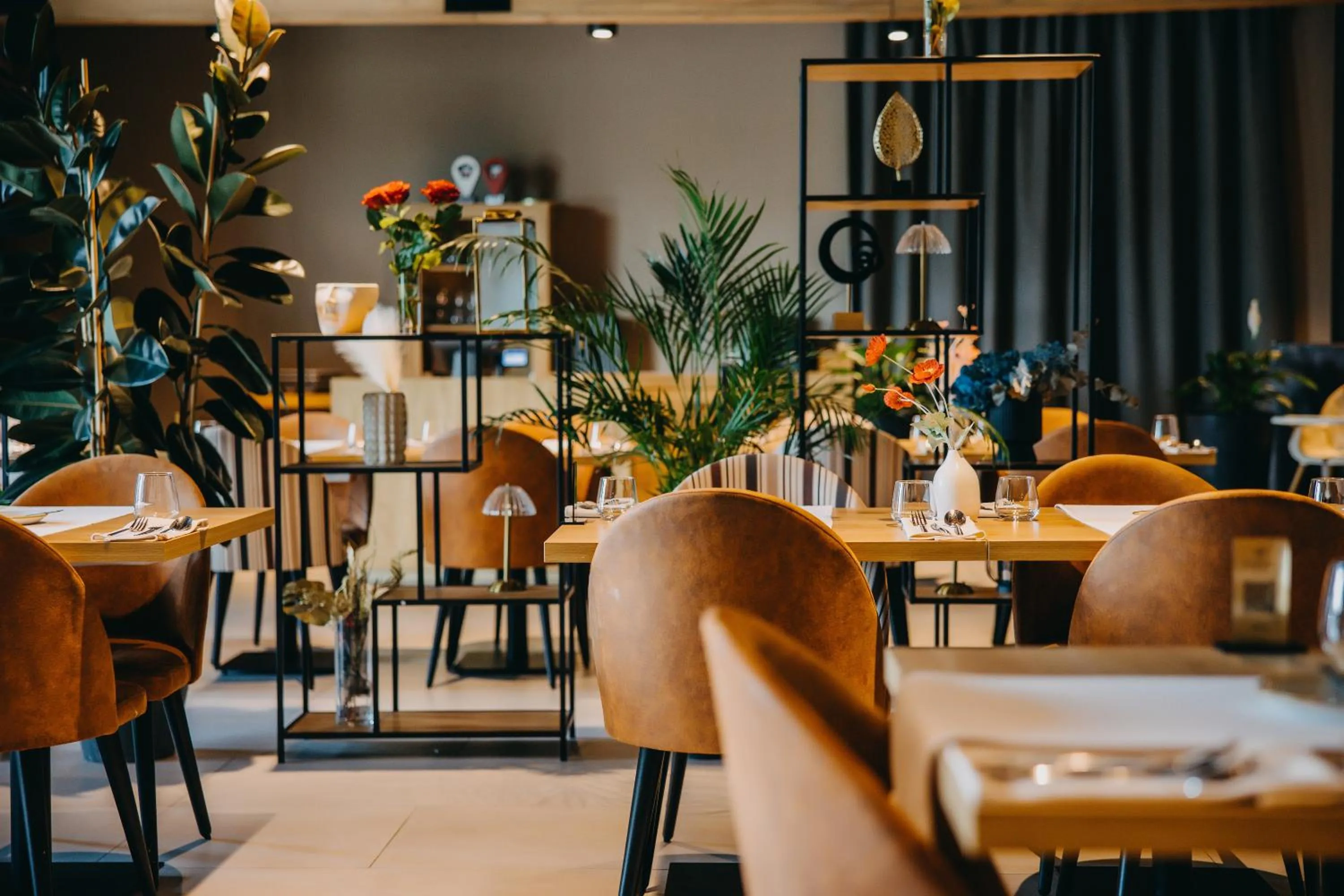 Restaurant/places to eat in Elements Hotel&Spa