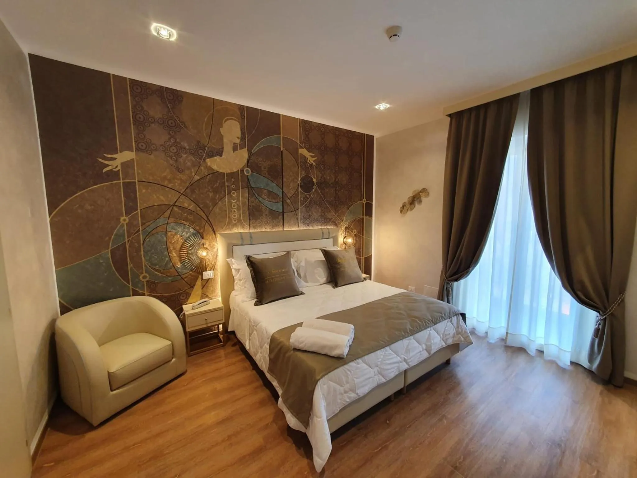 Bedroom, Bed in Amsterdam Suite Hotel & SPA