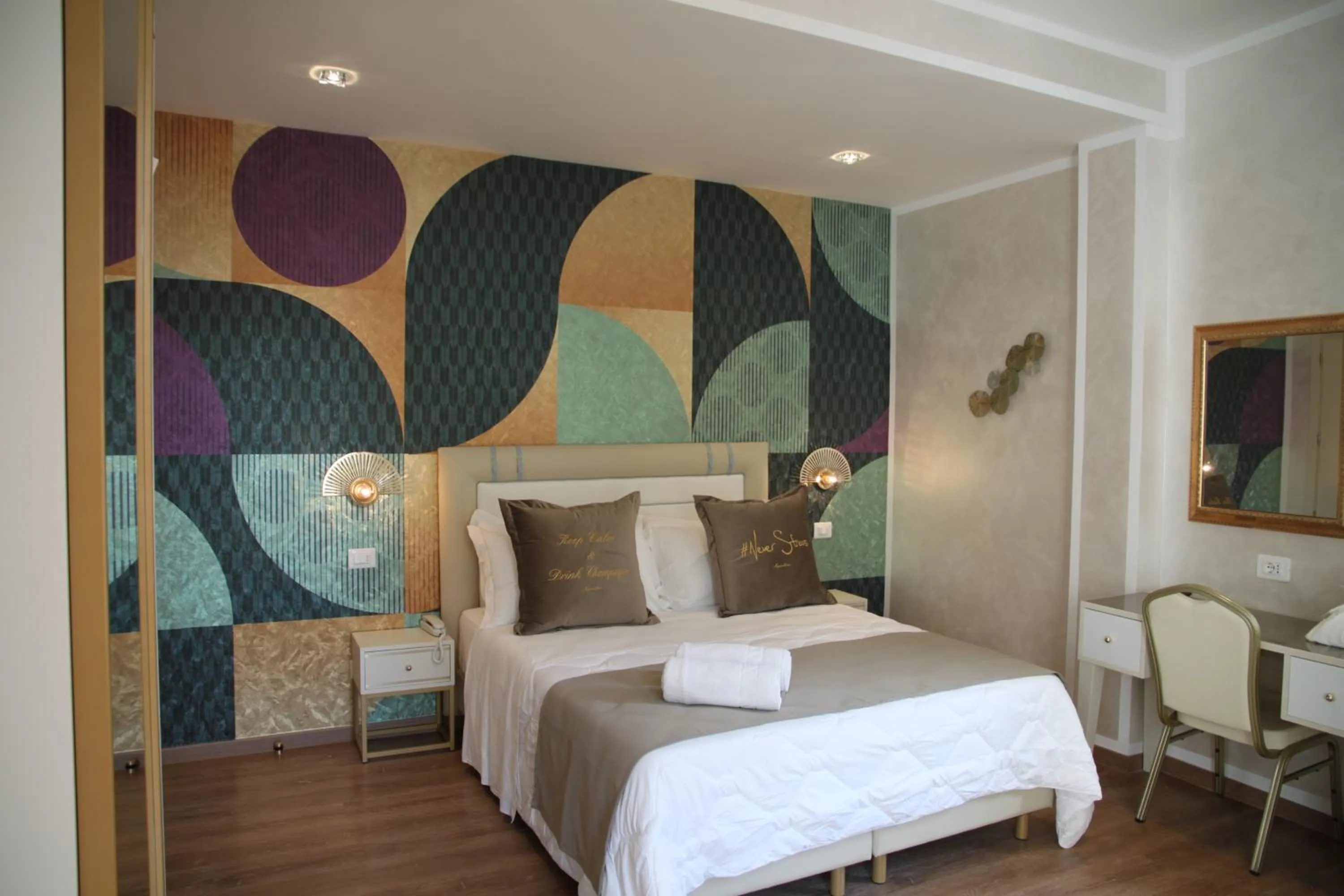 Bedroom, Bed in Amsterdam Suite Hotel & SPA