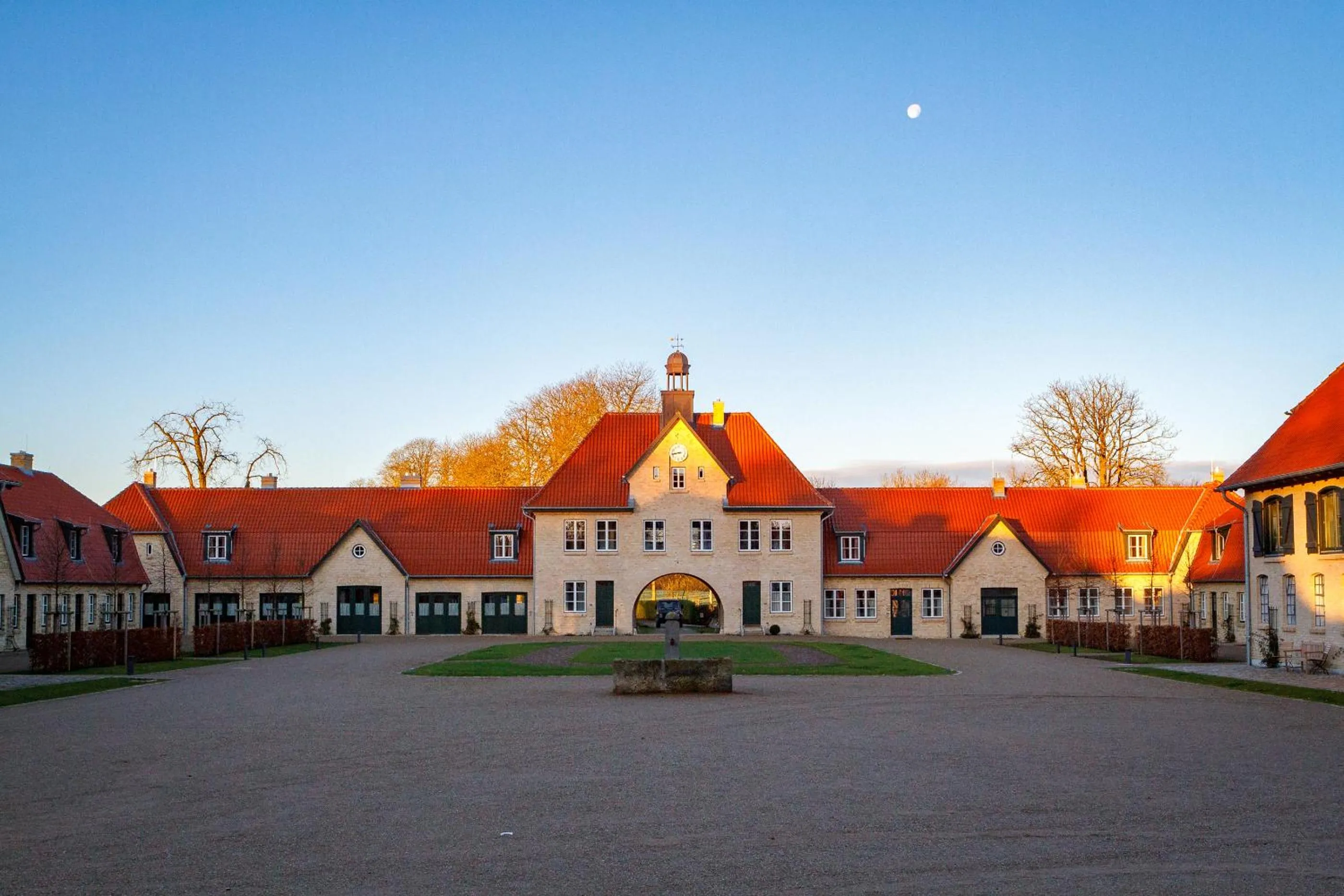 Property building in Hotel Gut Immenhof
