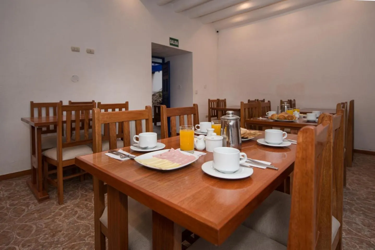 Restaurant/places to eat in Estancia San Pedro Hotel