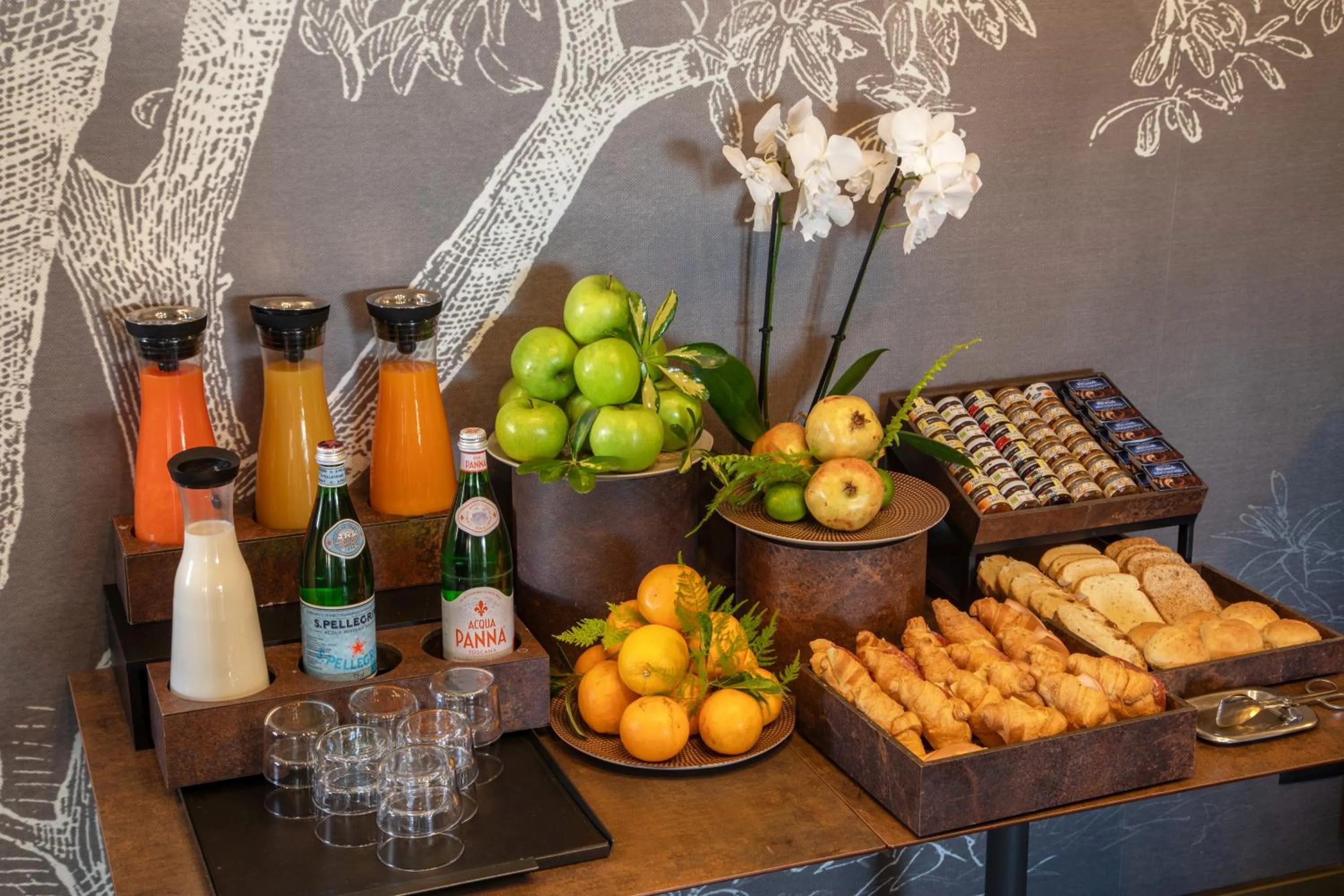 Breakfast in The Major Hotel