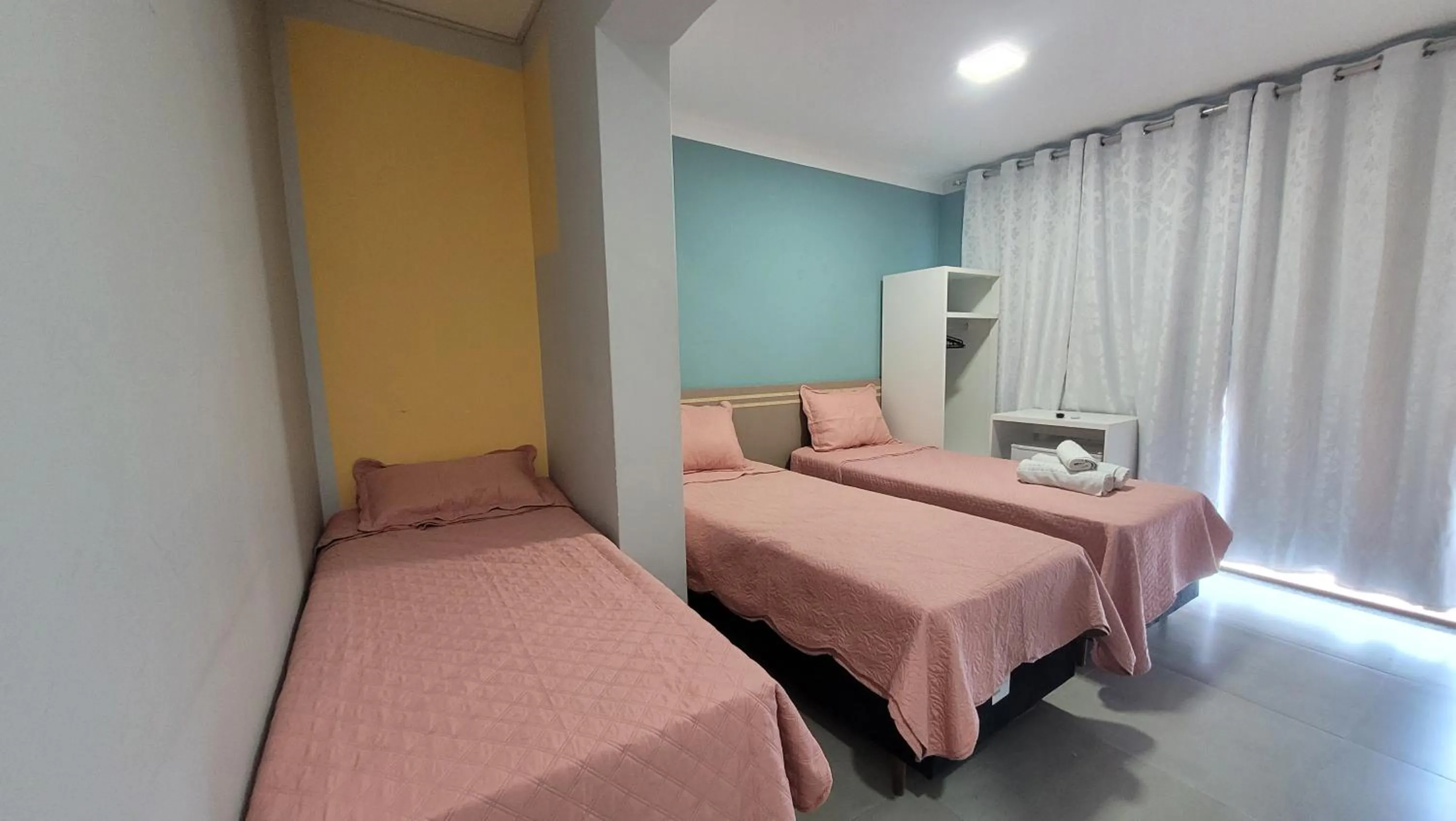 Photo of the whole room, Bed in Pousada Sol e Descanso - by Easy Hotéis