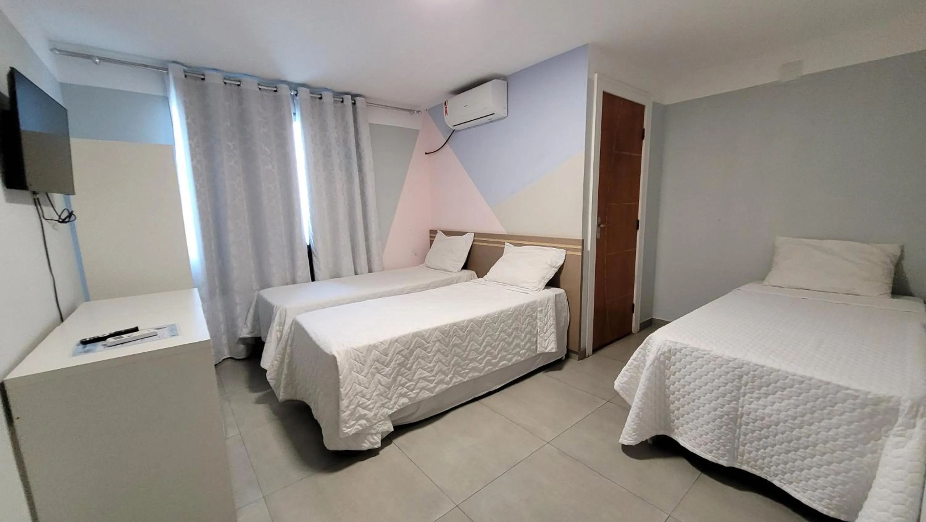 Photo of the whole room, Bed in Pousada Sol e Descanso - by Easy Hotéis