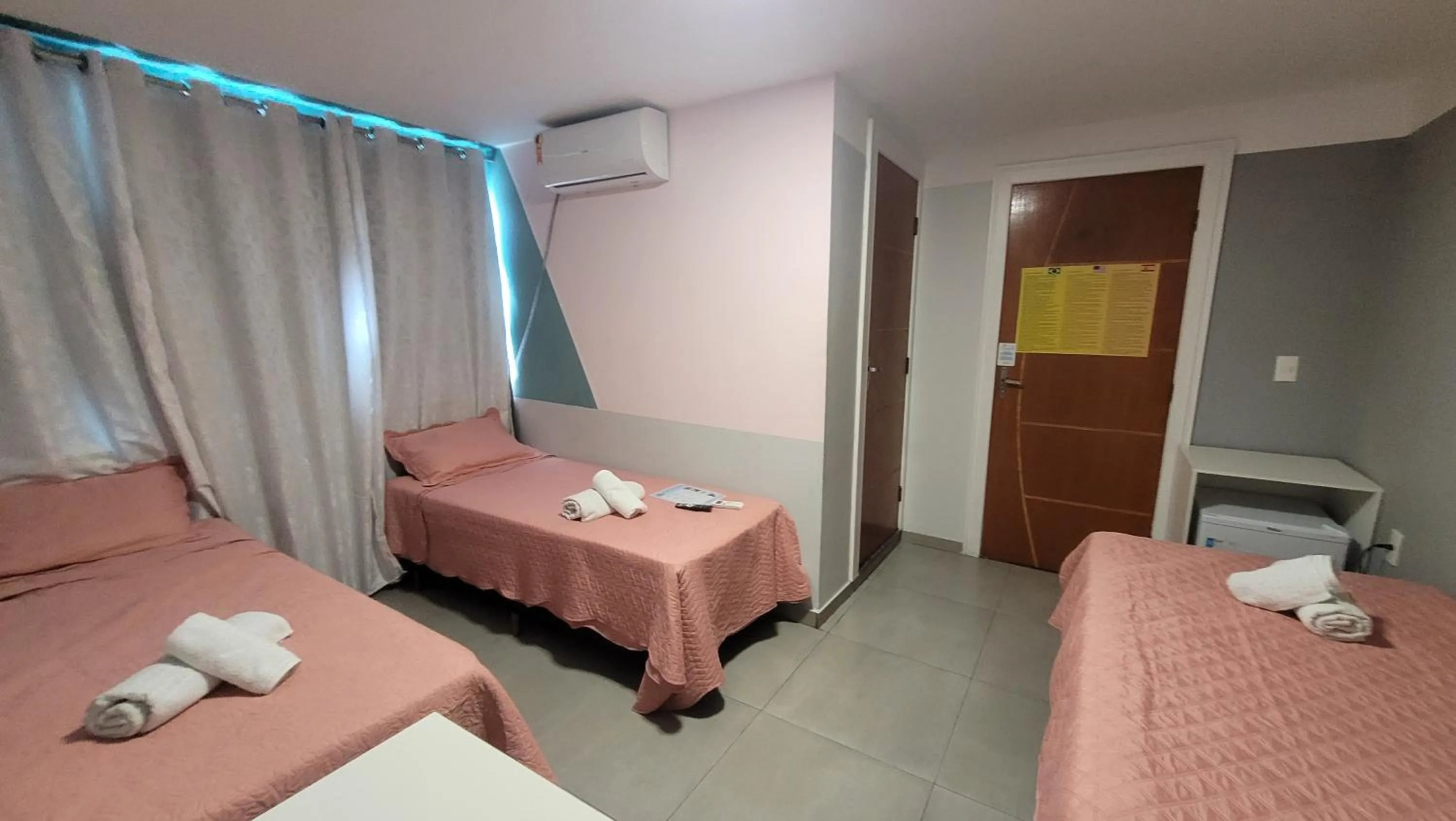 Photo of the whole room, Bed in Pousada Sol e Descanso - by Easy Hotéis