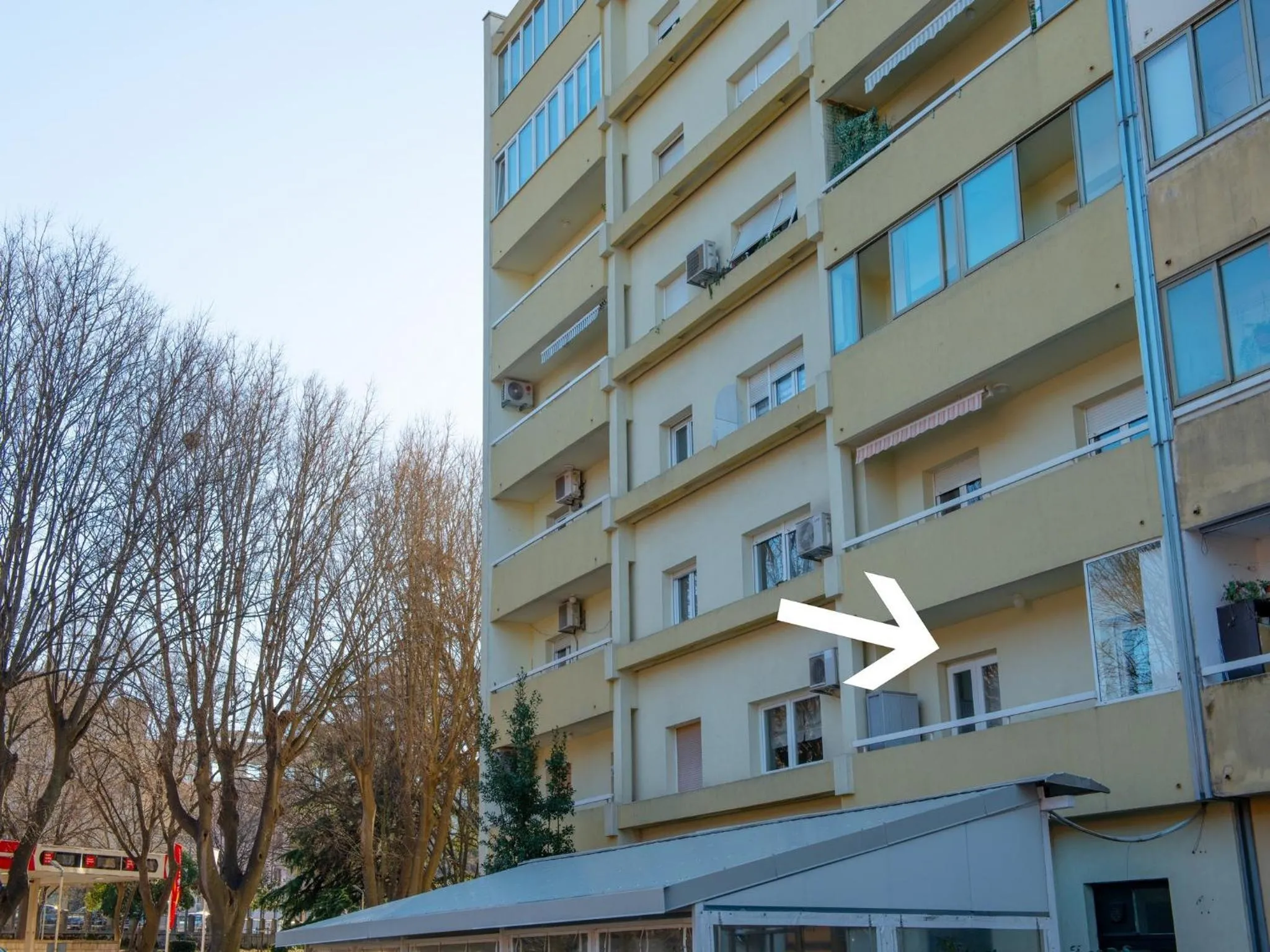 Property building in Apartman Point