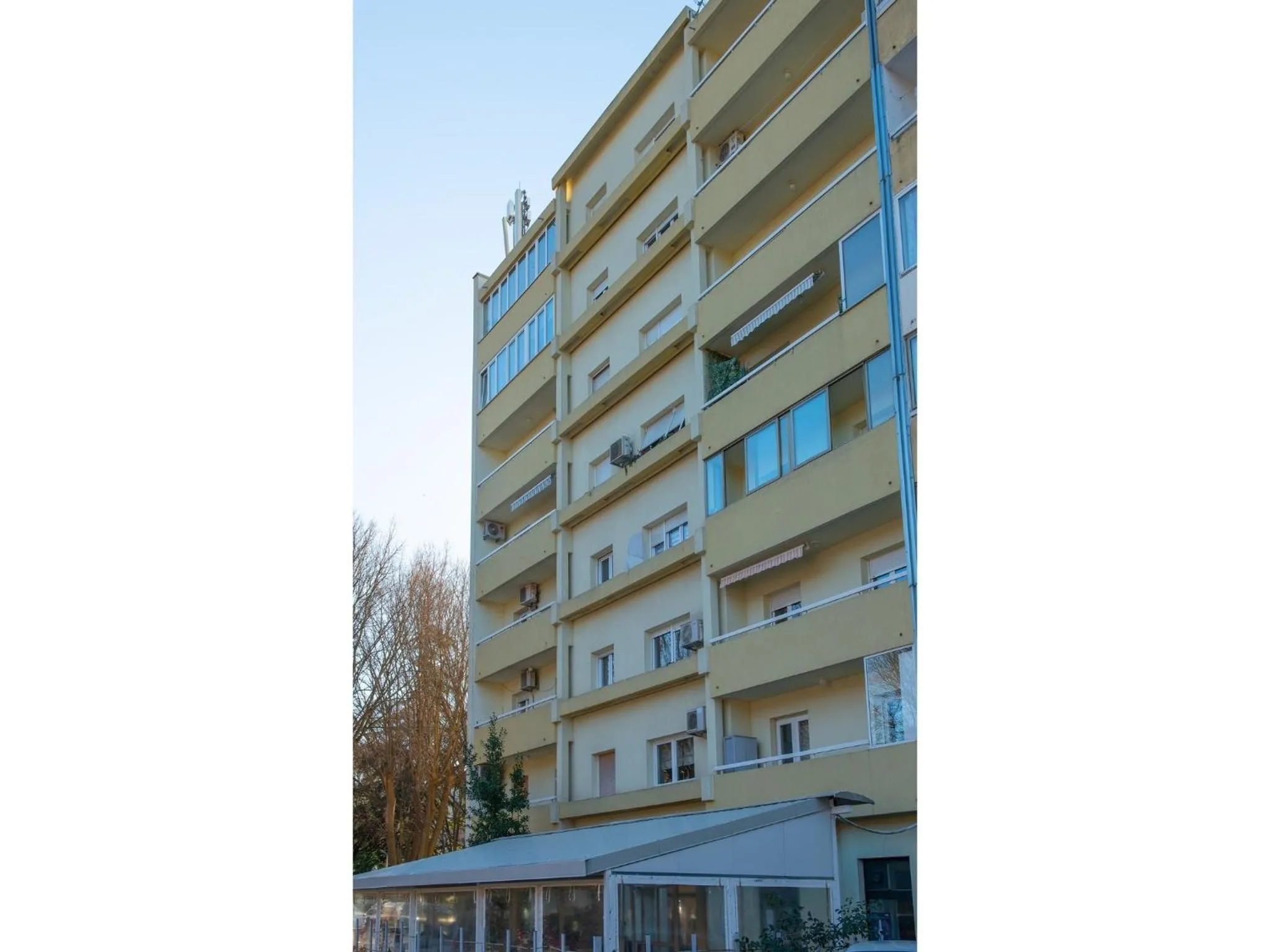 Property building in Apartman Point