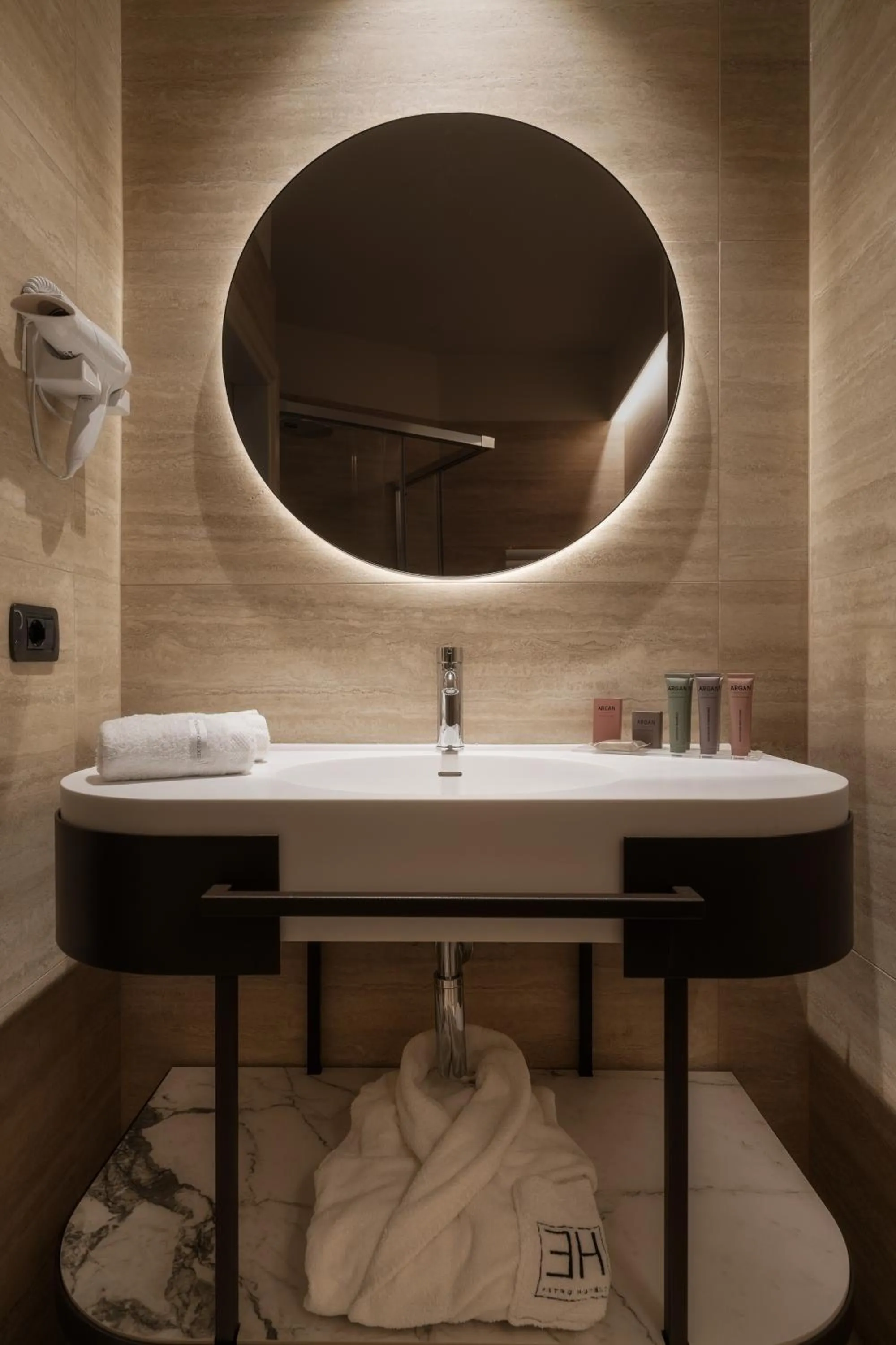 Bathroom in Hotel Mozart