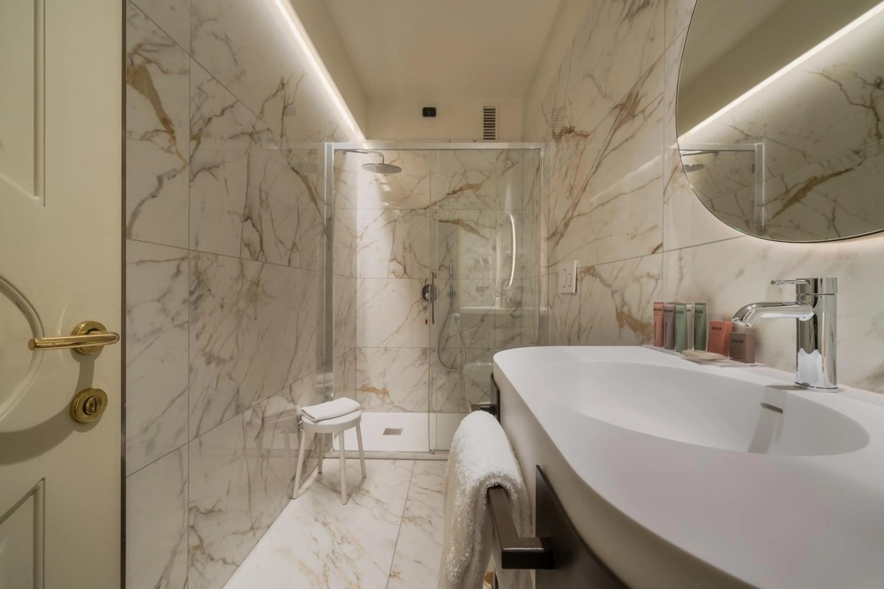 Bathroom in Hotel Mozart