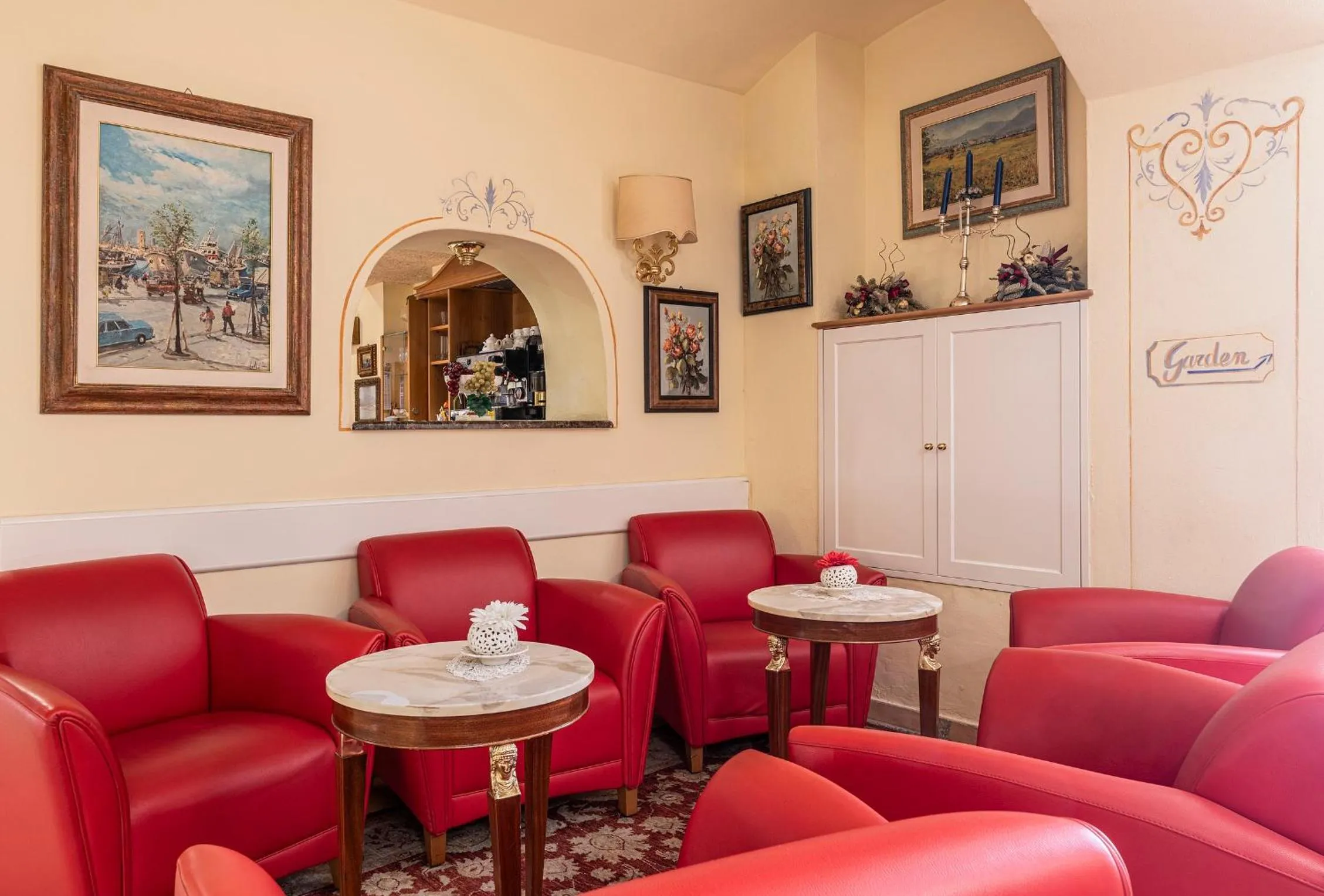 Lobby or reception in Boutique Hotel Dieci