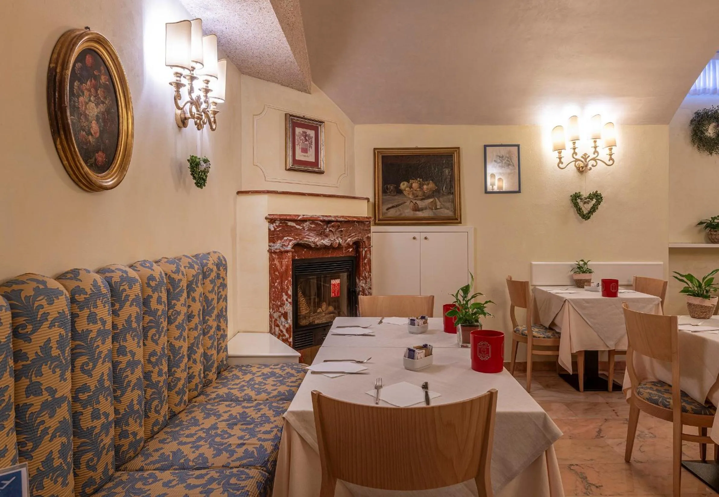 Breakfast in Boutique Hotel Dieci