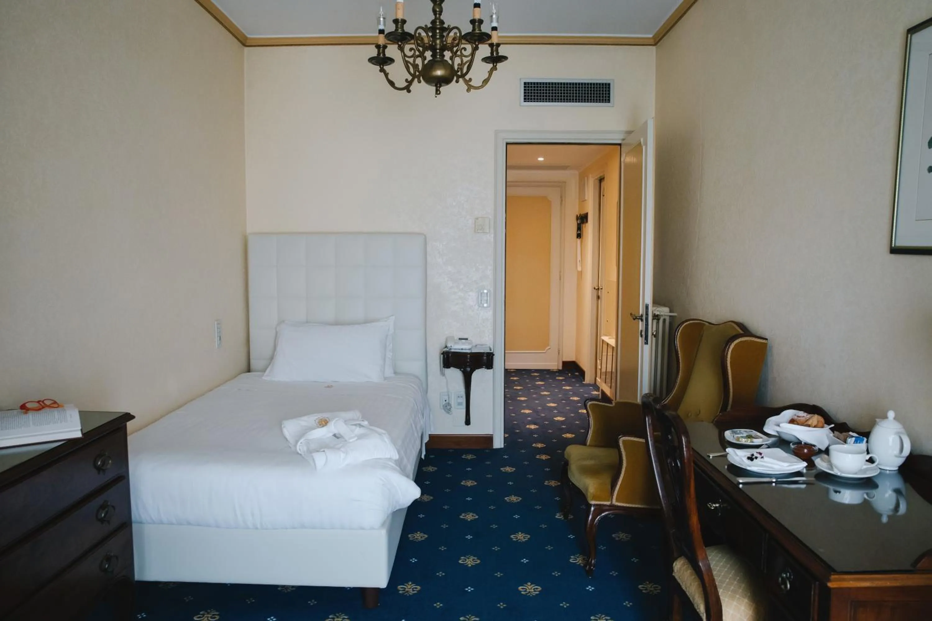 Photo of the whole room, Bed in Hotel President Terme